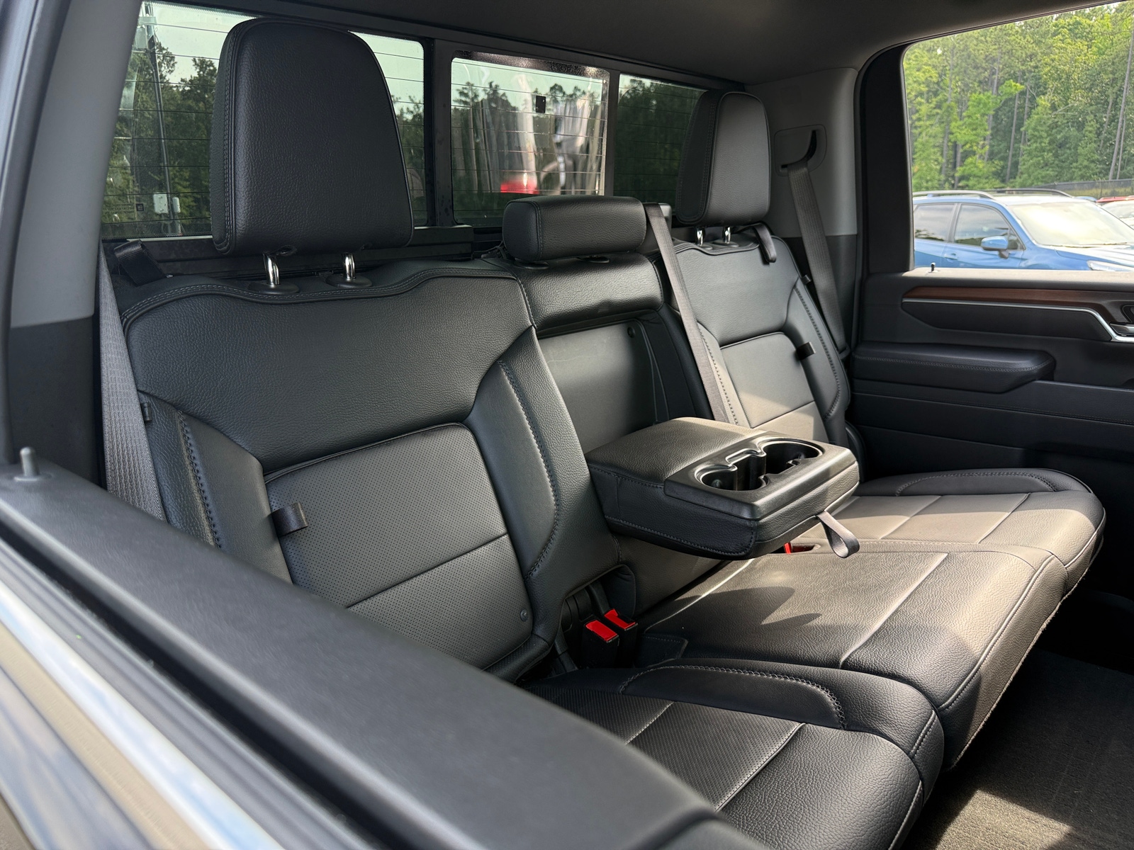 Thumbnail: 2025 GMC Sierra 3500 - 5