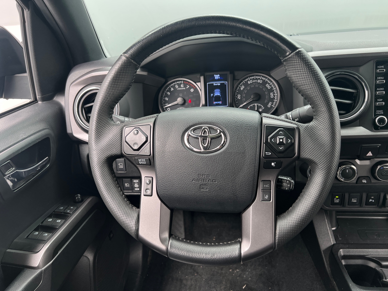 Thumbnail: 2023 Toyota Tacoma - 5
