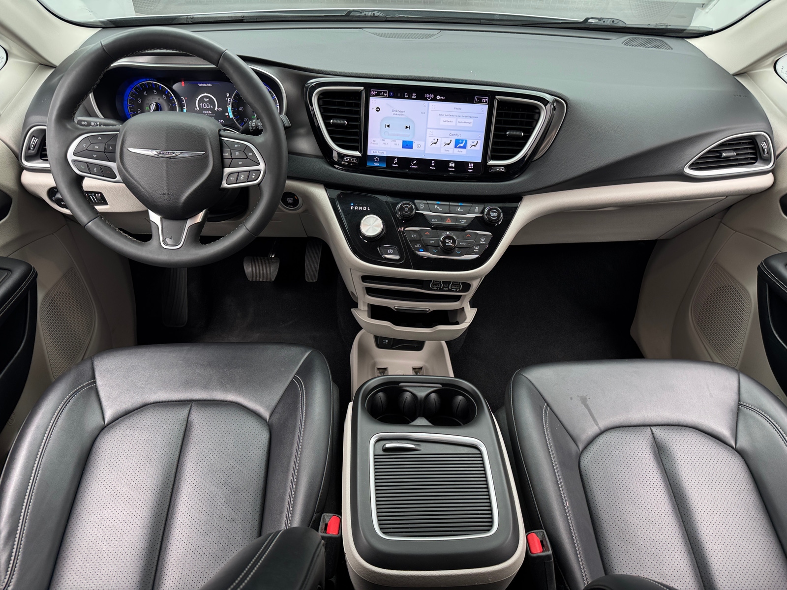 Thumbnail: 2024 Chrysler Pacifica - 2