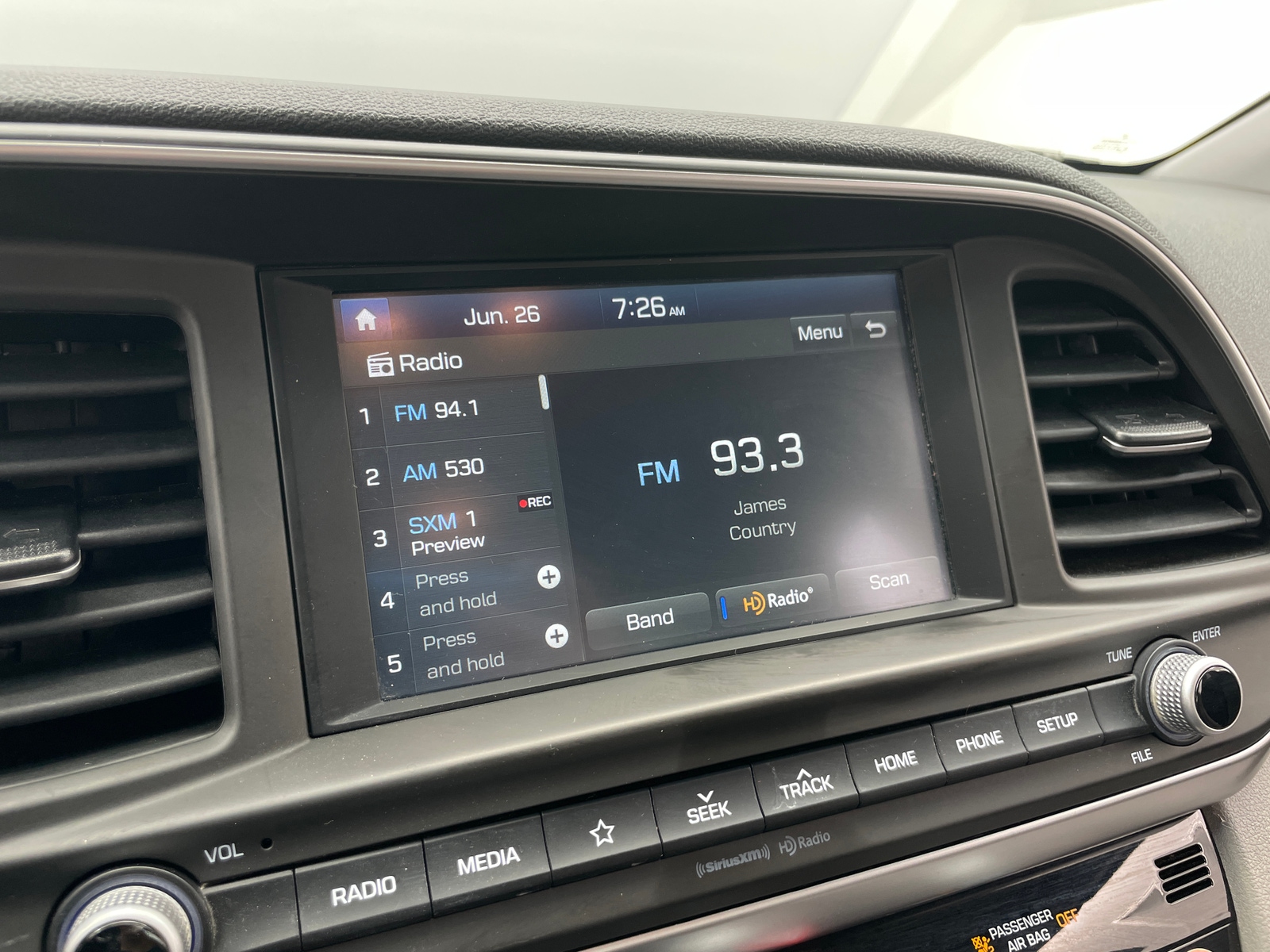 Thumbnail: 2020 Hyundai Elantra - 4