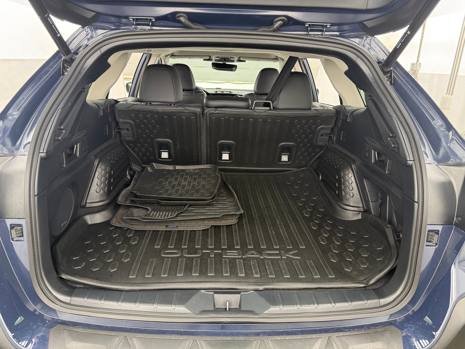 Thumbnail: 2025 Subaru Outback - 6