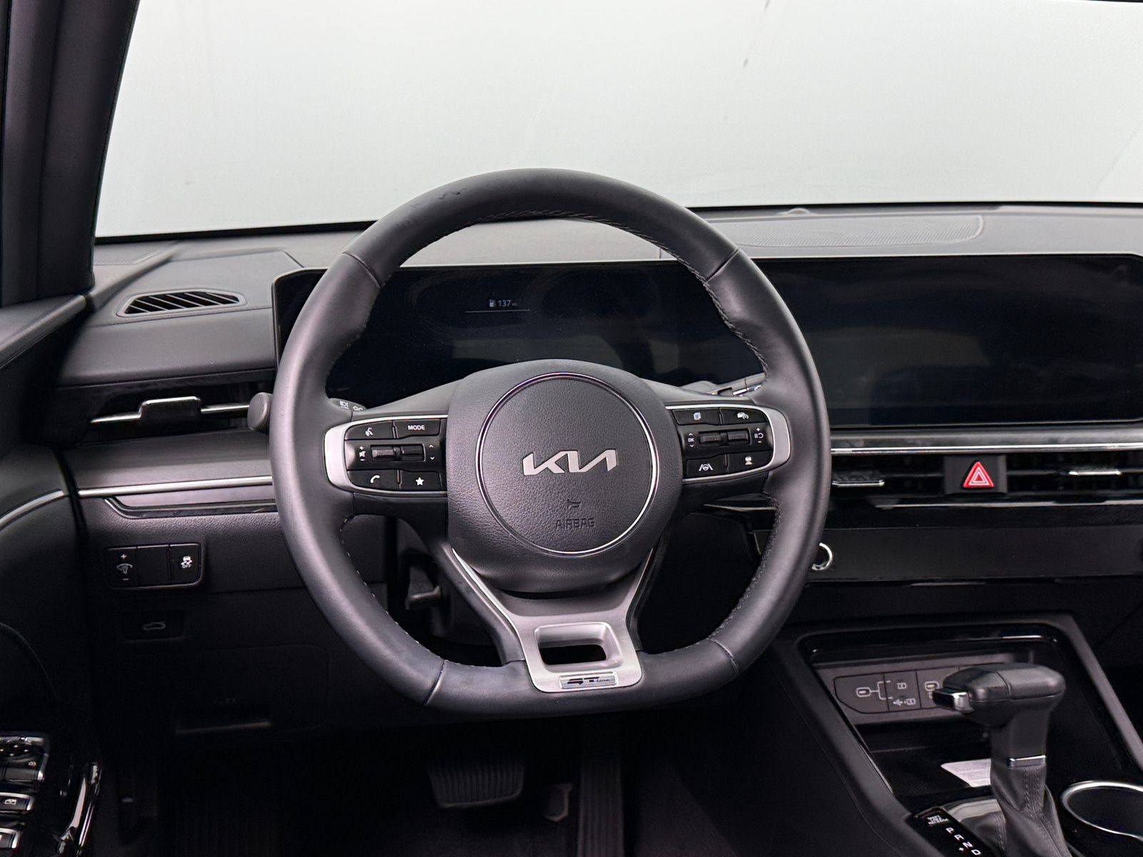 Thumbnail: 2026 Kia K5 - 4