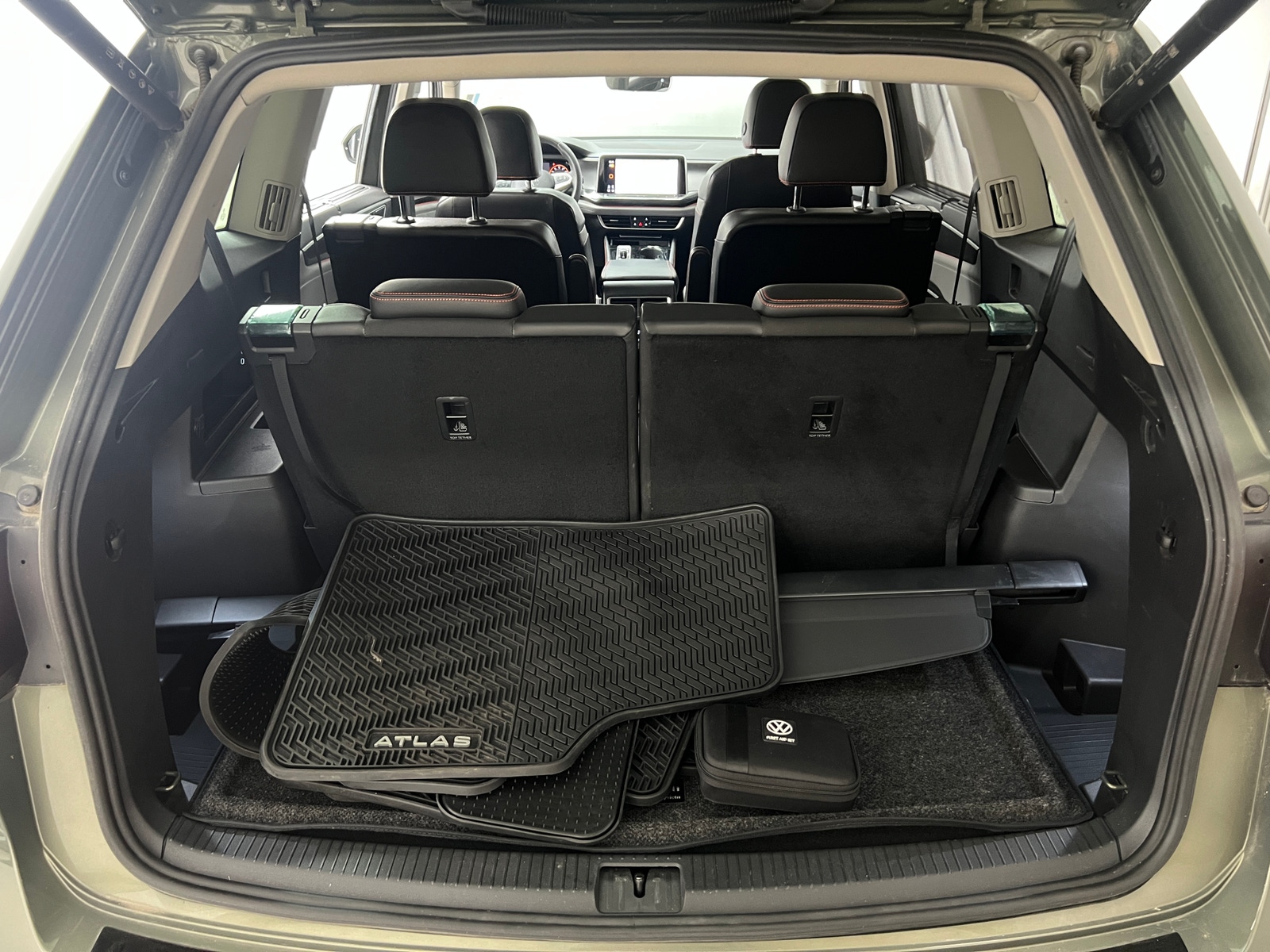 Thumbnail: 2024 Volkswagen Atlas - 6