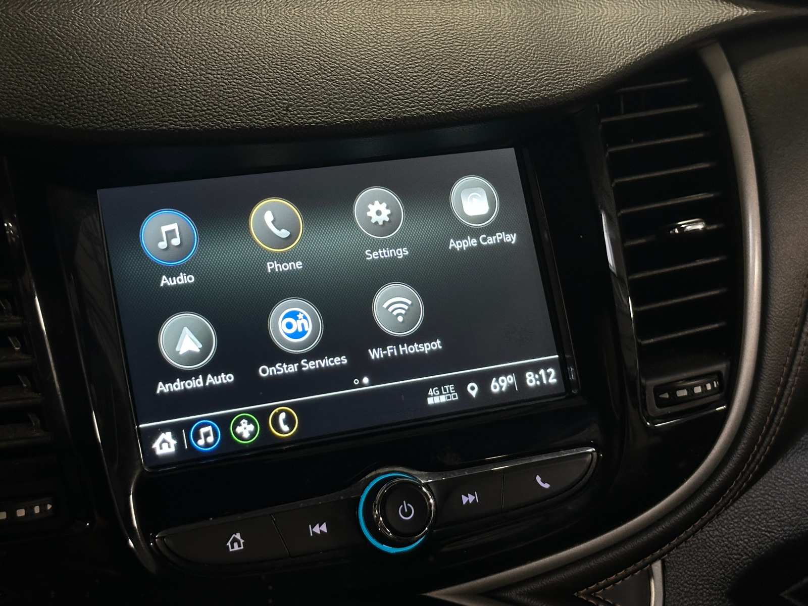 Thumbnail: 2019 Chevrolet Trax - 4