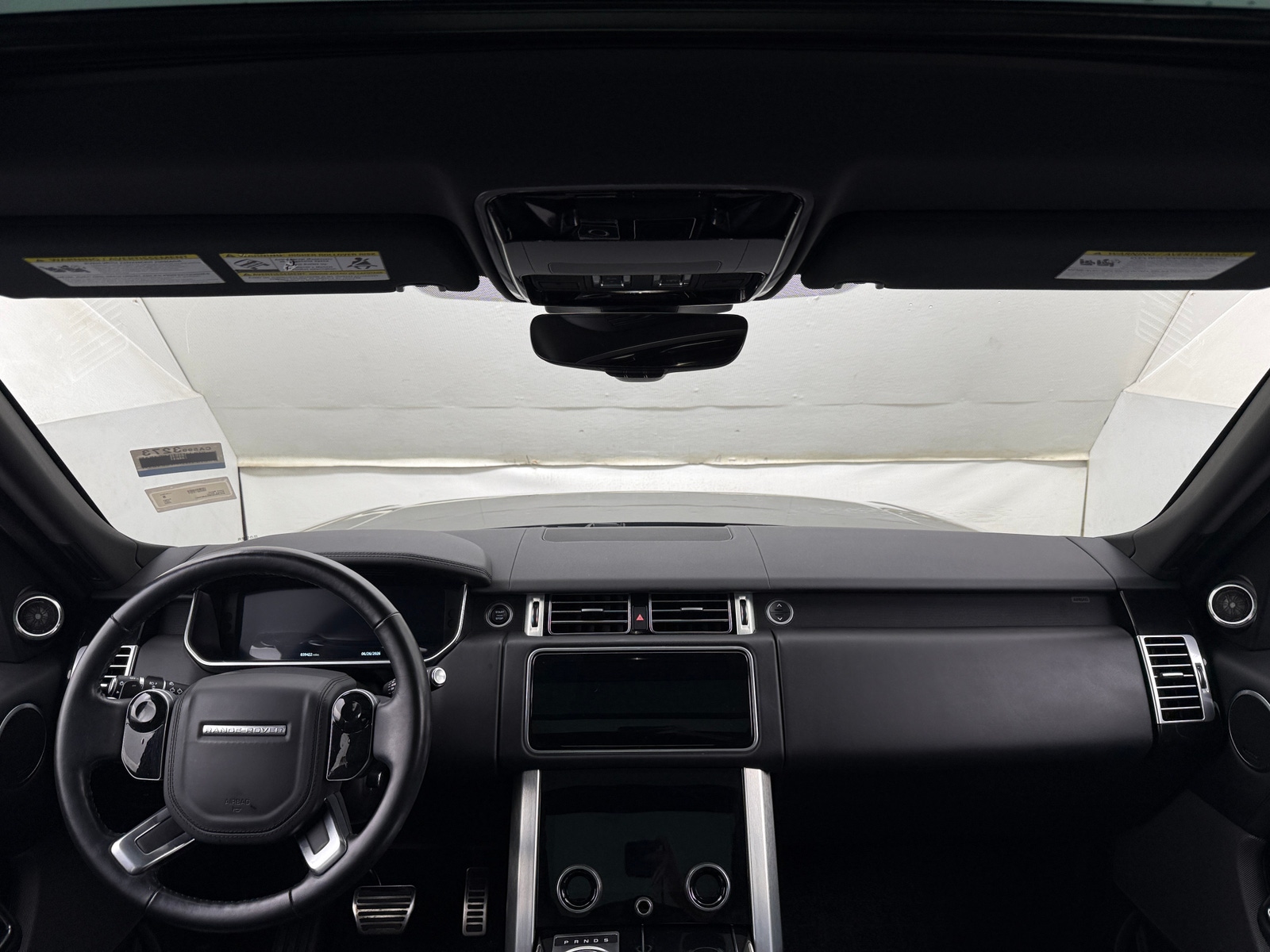 Thumbnail: 2022 Land Rover Range Rover - 2