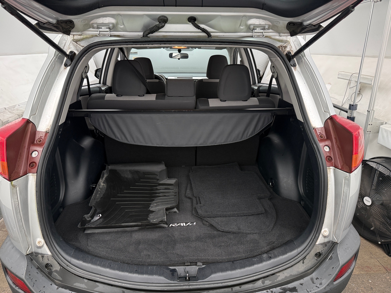 Thumbnail: 2015 Toyota RAV4 - 7