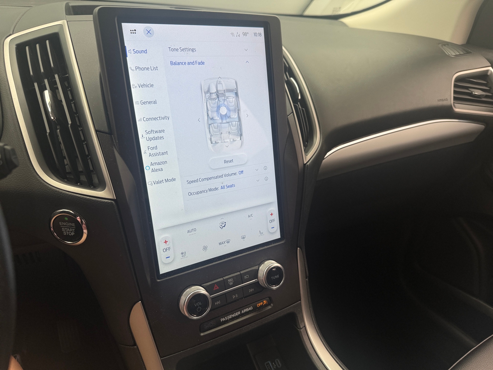 Thumbnail: 2021 Ford Edge - 3