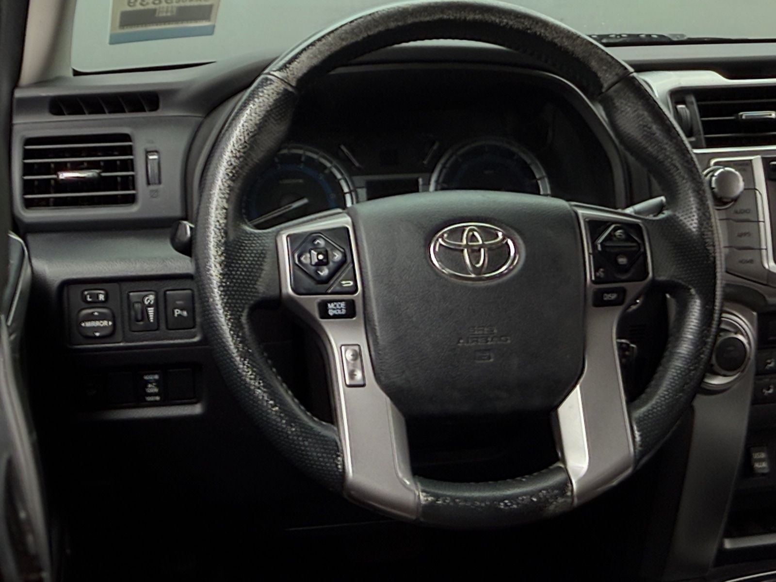 Thumbnail: 2016 Toyota 4Runner - 5