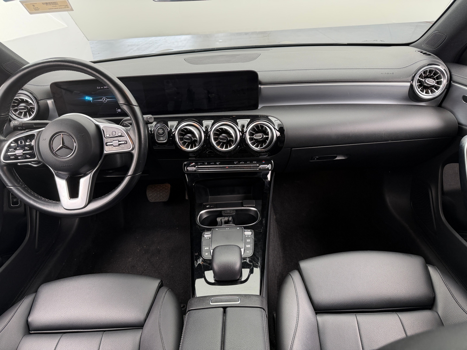 Thumbnail: 2022 Mercedes-Benz CLA - 2