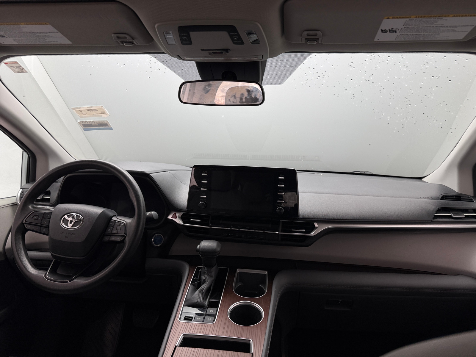 Thumbnail: 2023 Toyota Sienna - 3