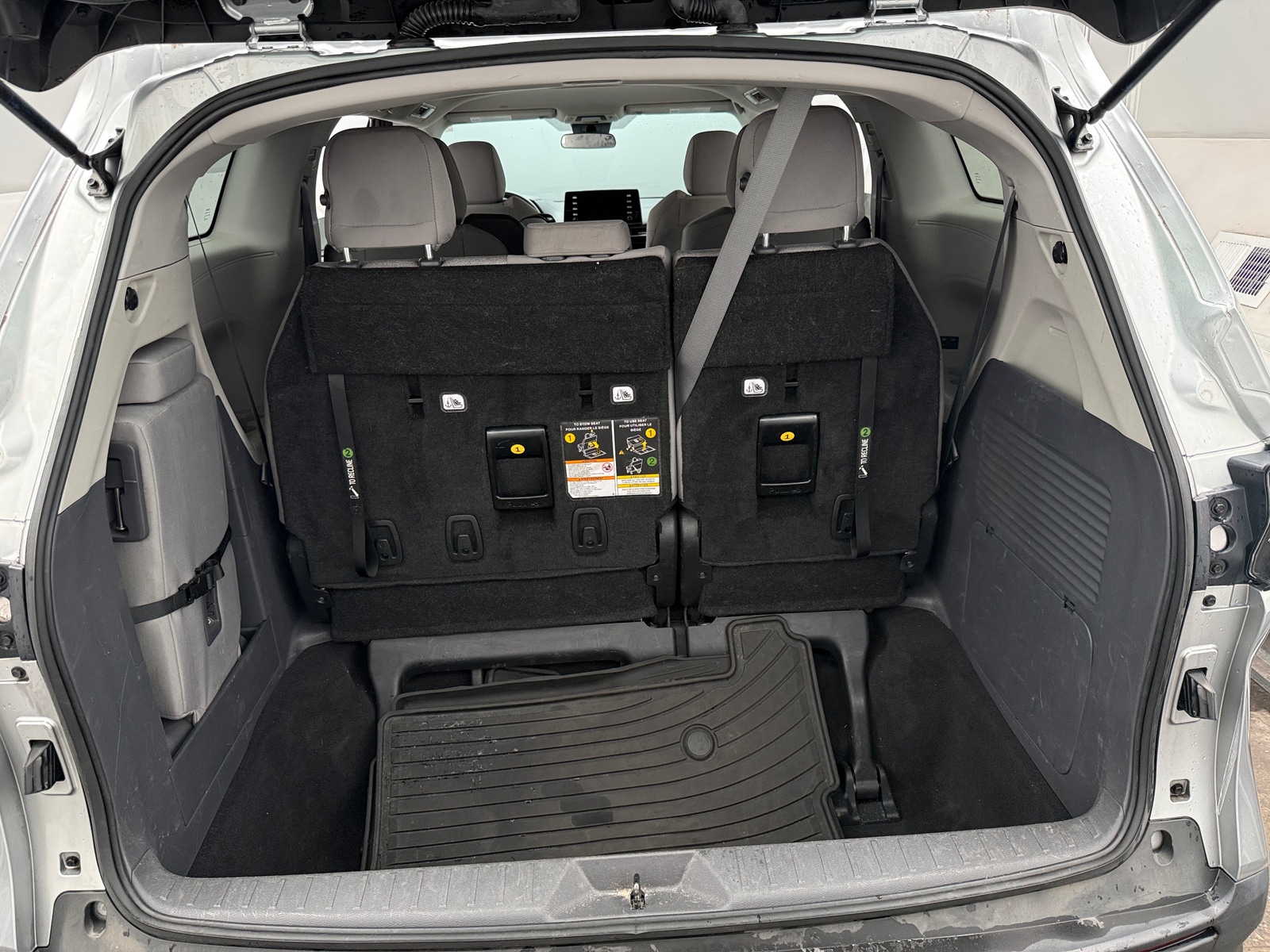 Thumbnail: 2023 Toyota Sienna - 7