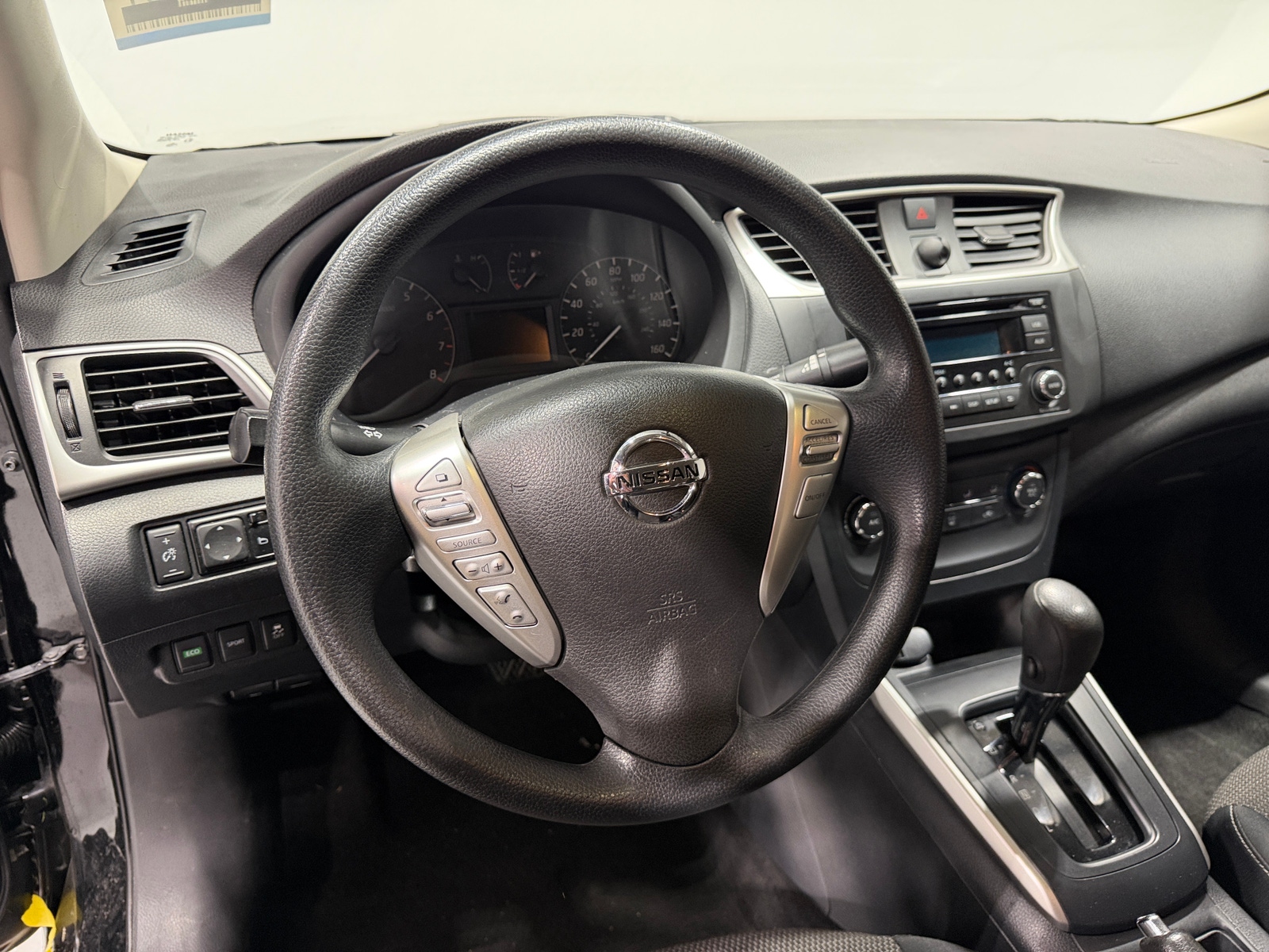 Thumbnail: 2017 Nissan Sentra - 5