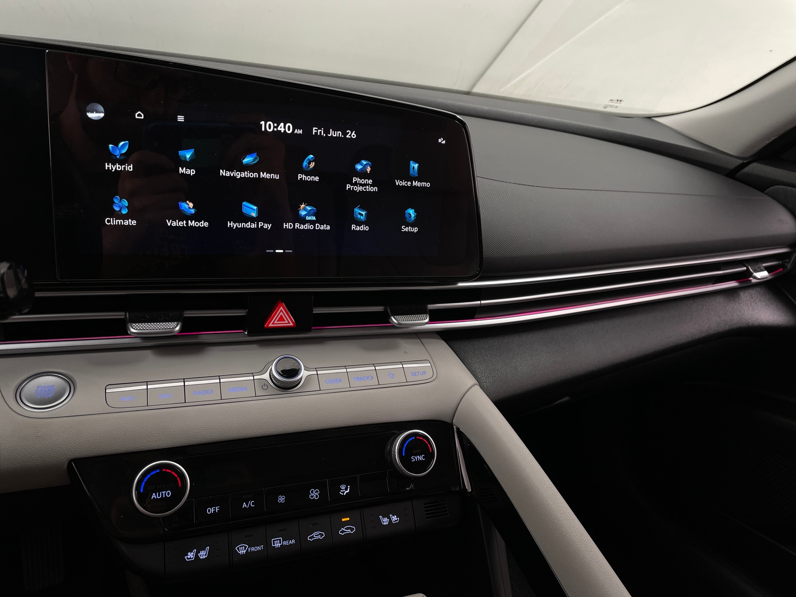 Thumbnail: 2023 Hyundai Elantra - 3