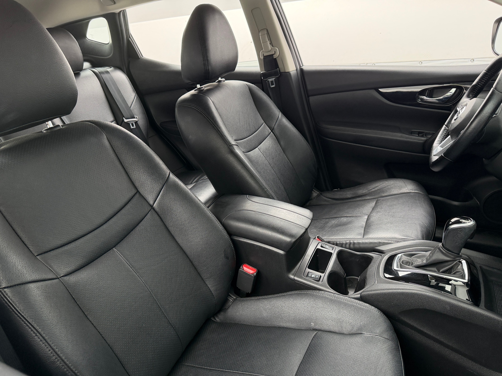 Thumbnail: 2019 Nissan Rogue Sport - 2