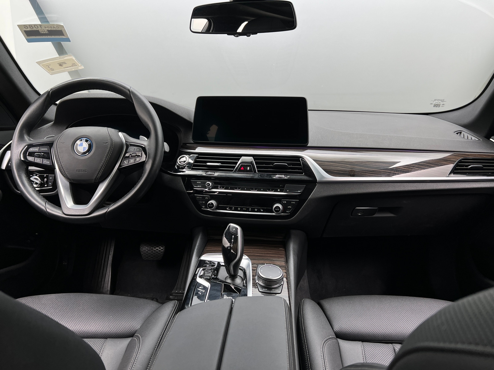 Thumbnail: 2023 BMW 5 Series - 2