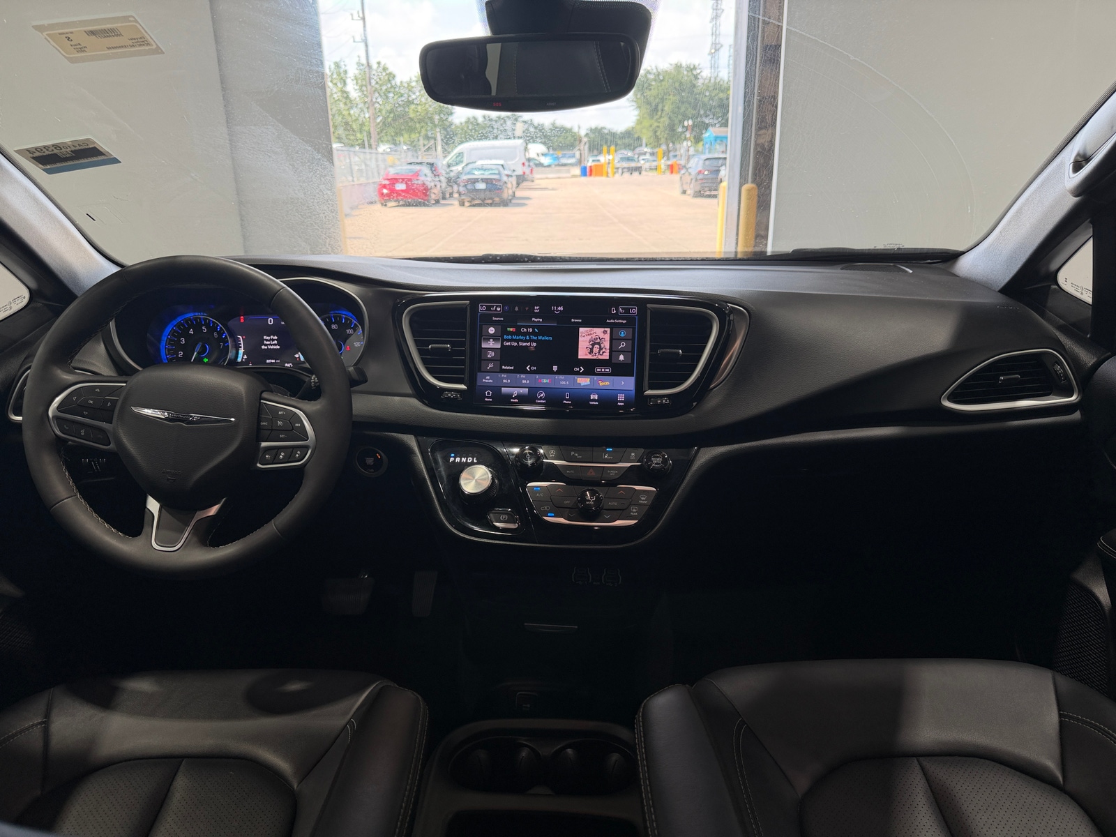 Thumbnail: 2025 Chrysler Pacifica - 2