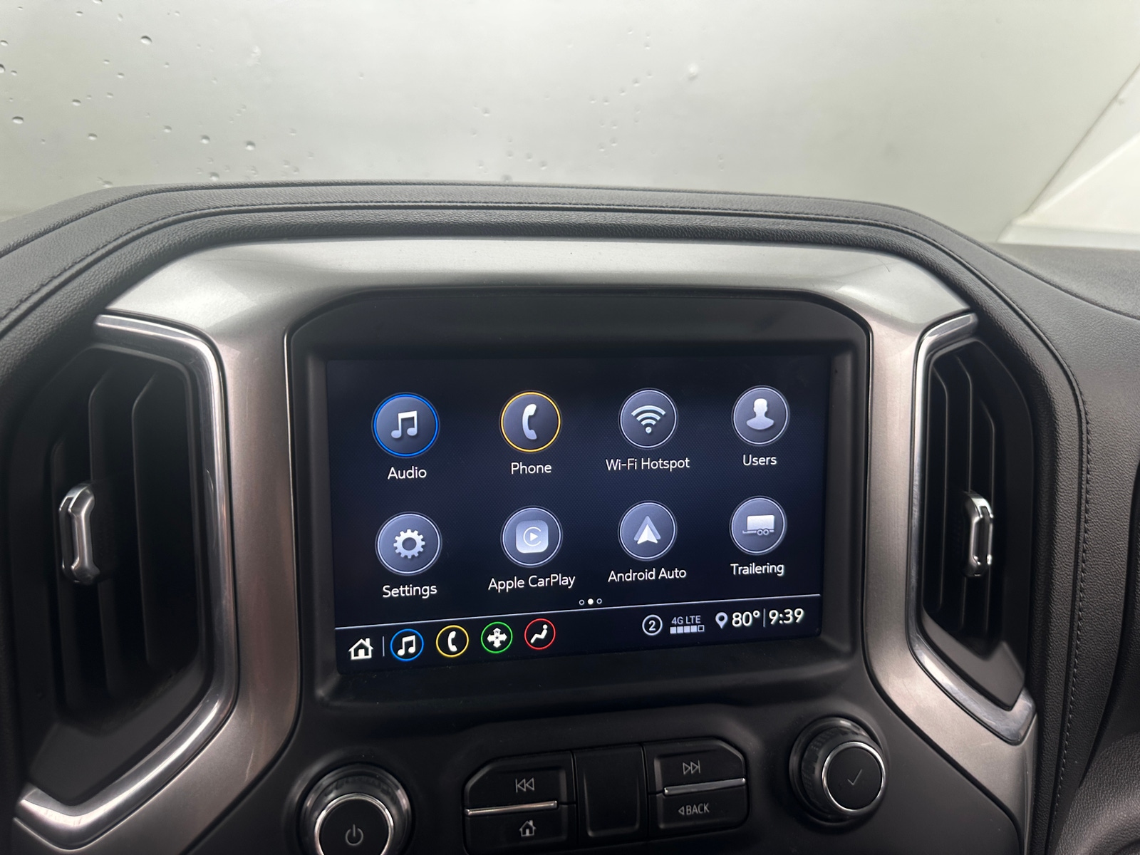 Thumbnail: 2020 Chevrolet Silverado 1500 - 4