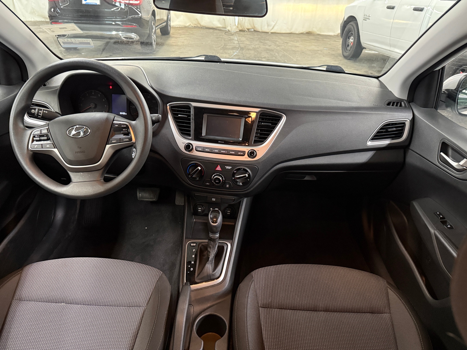 Thumbnail: 2021 Hyundai Accent - 3