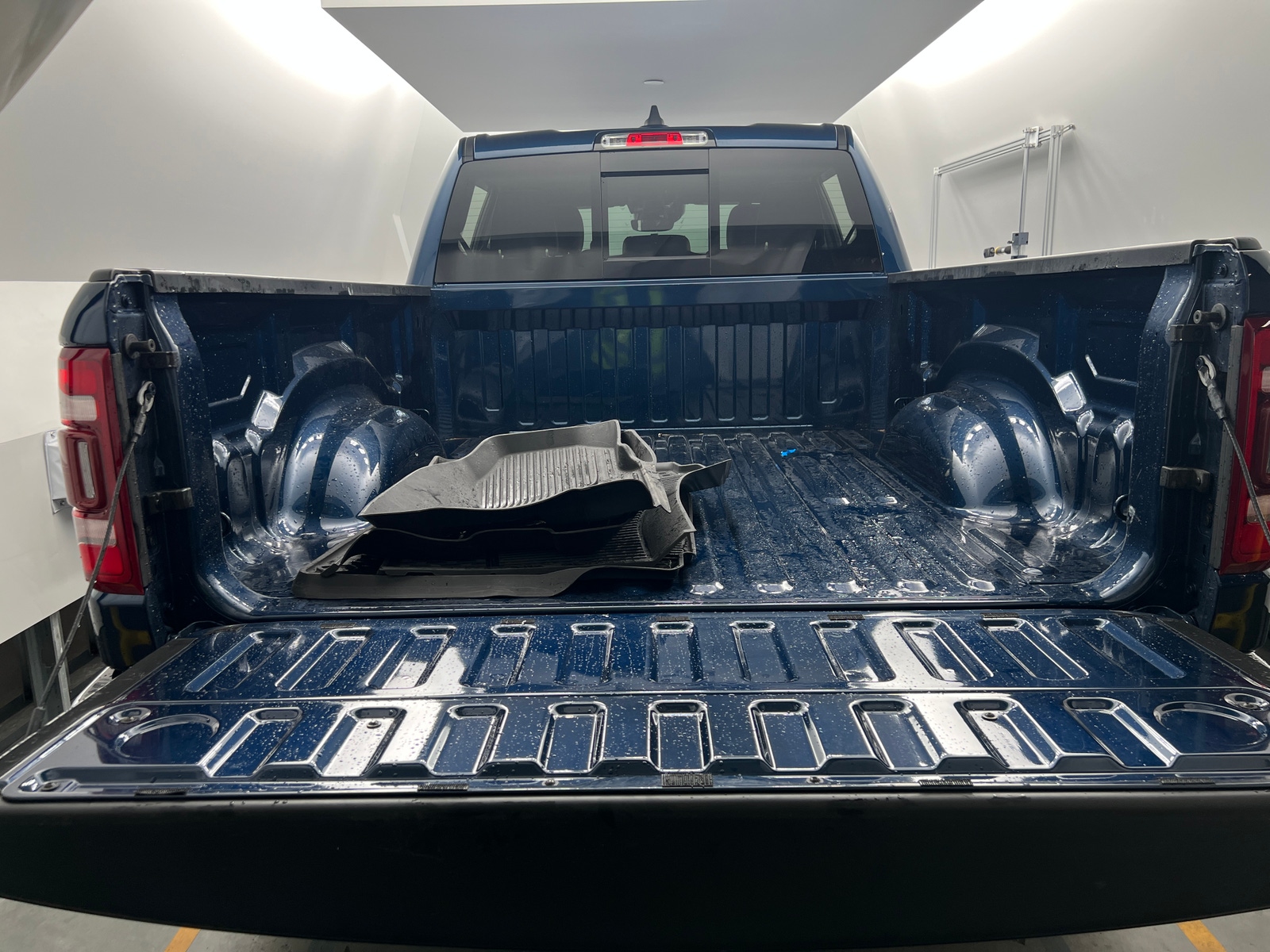 Thumbnail: 2024 RAM 1500 - 6