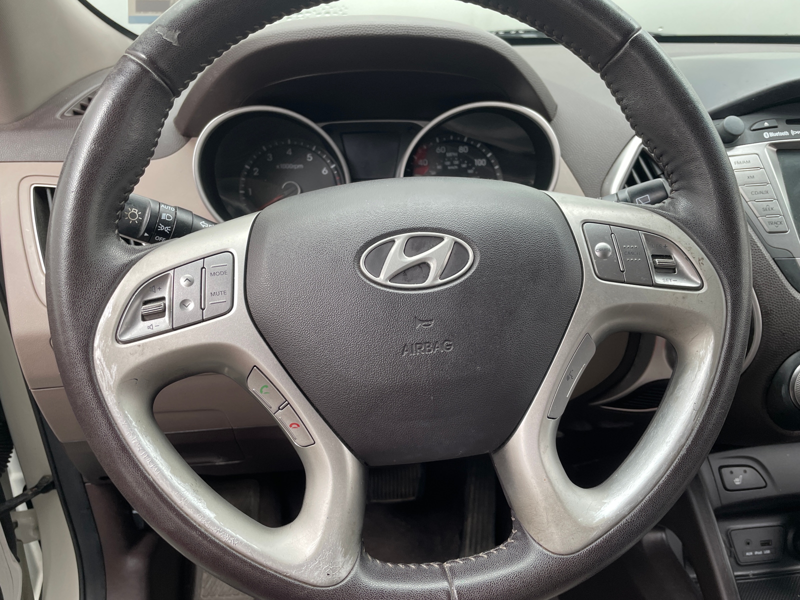 Thumbnail: 2013 Hyundai Tucson - 4