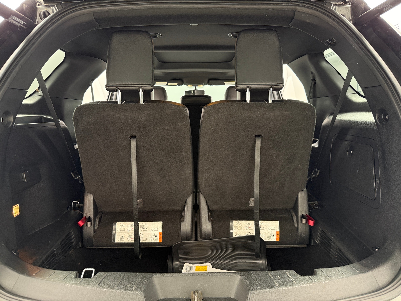 Thumbnail: 2016 Ford Explorer - 7