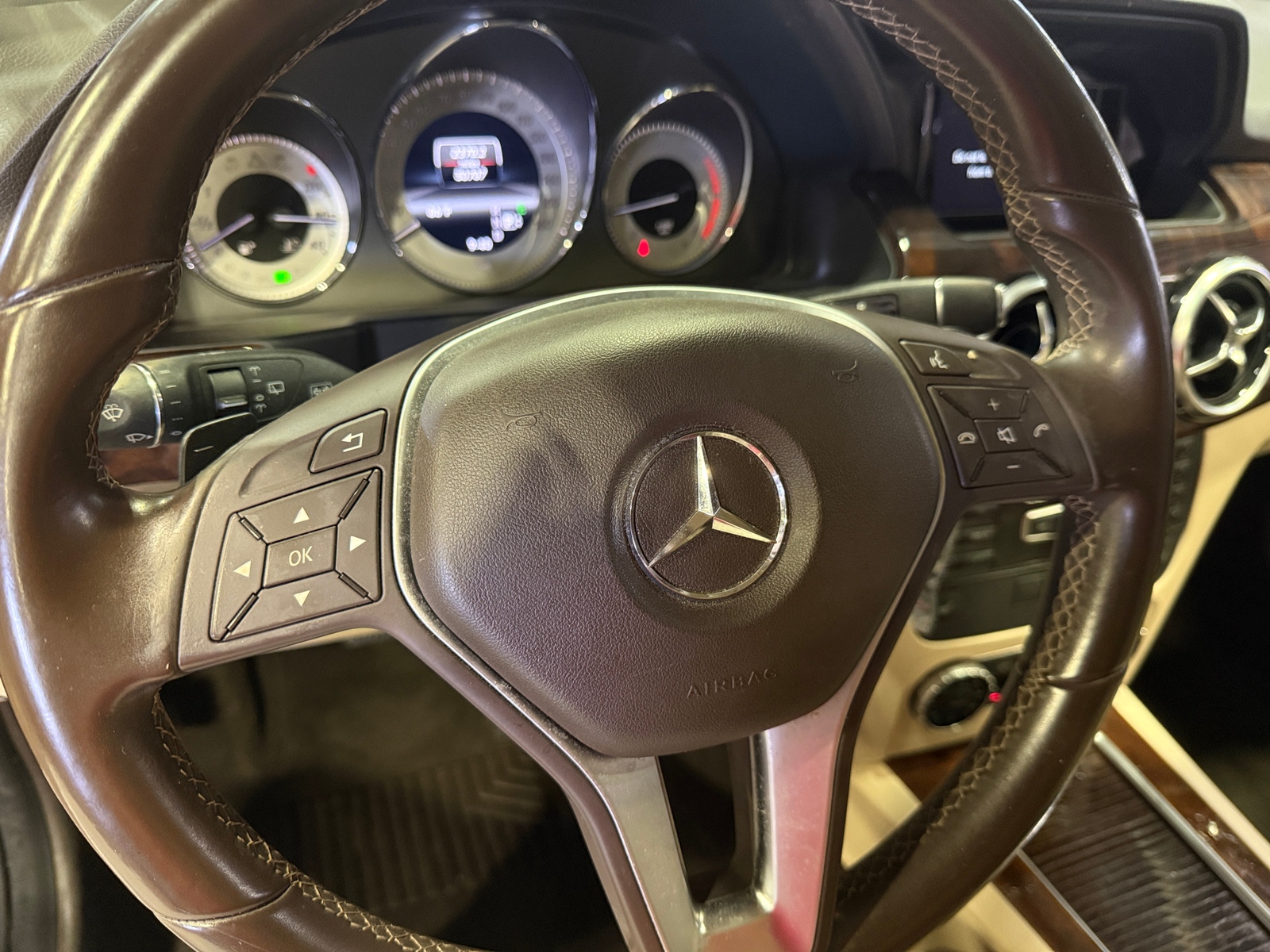 Thumbnail: 2013 Mercedes-Benz GLK - 4