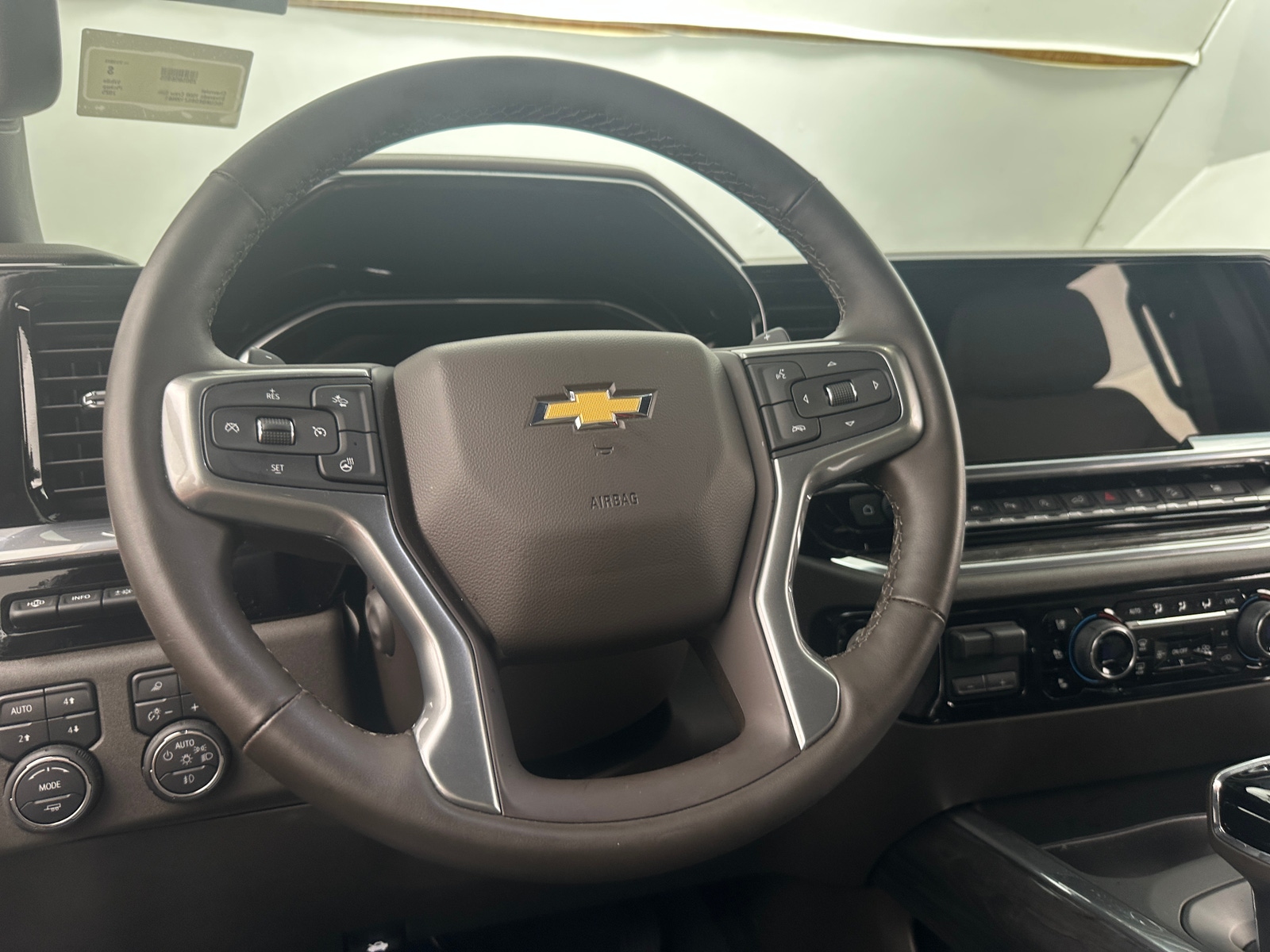 Thumbnail: 2025 Chevrolet Silverado 1500 - 4