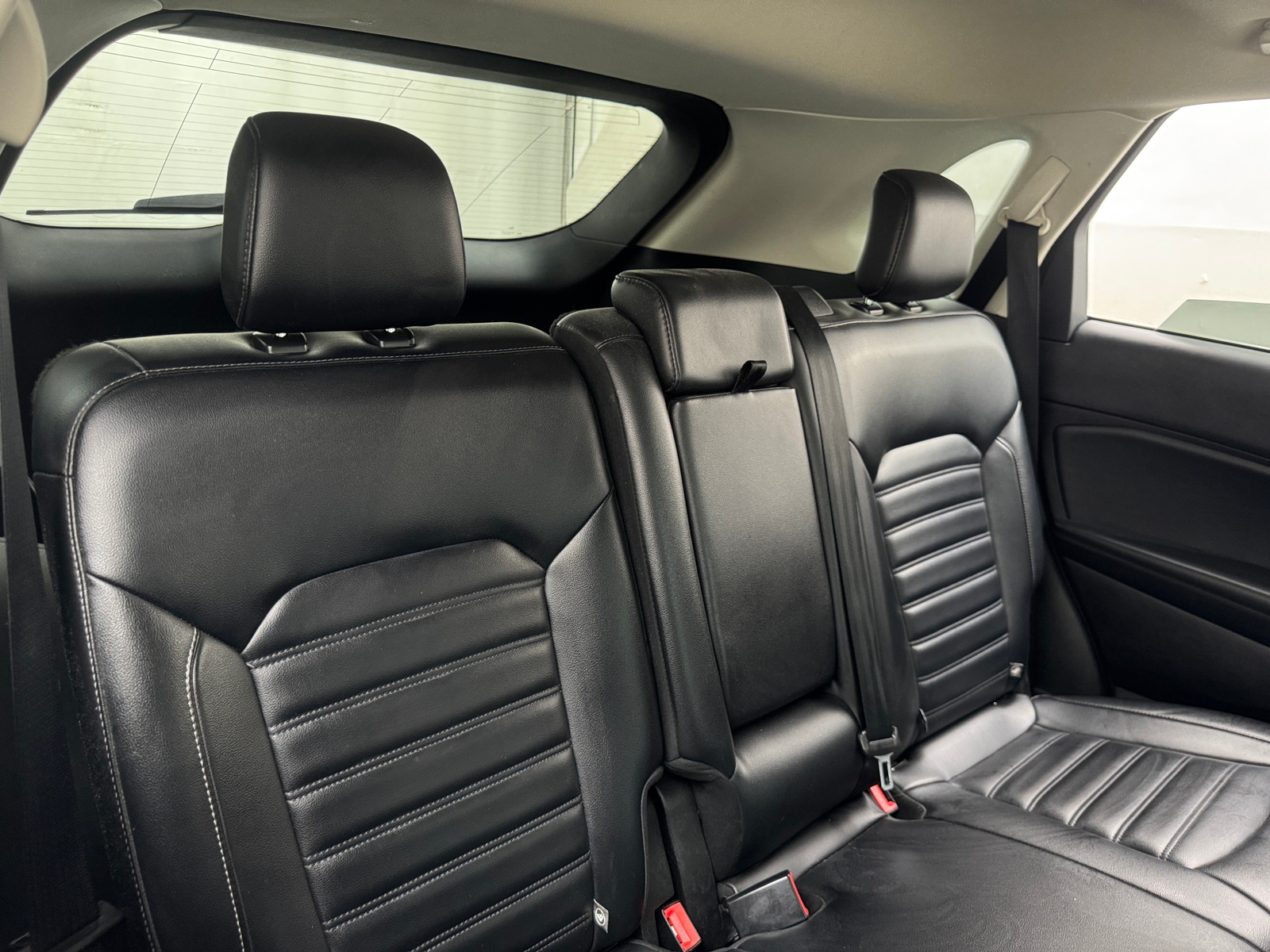 Thumbnail: 2019 Ford Edge - 6