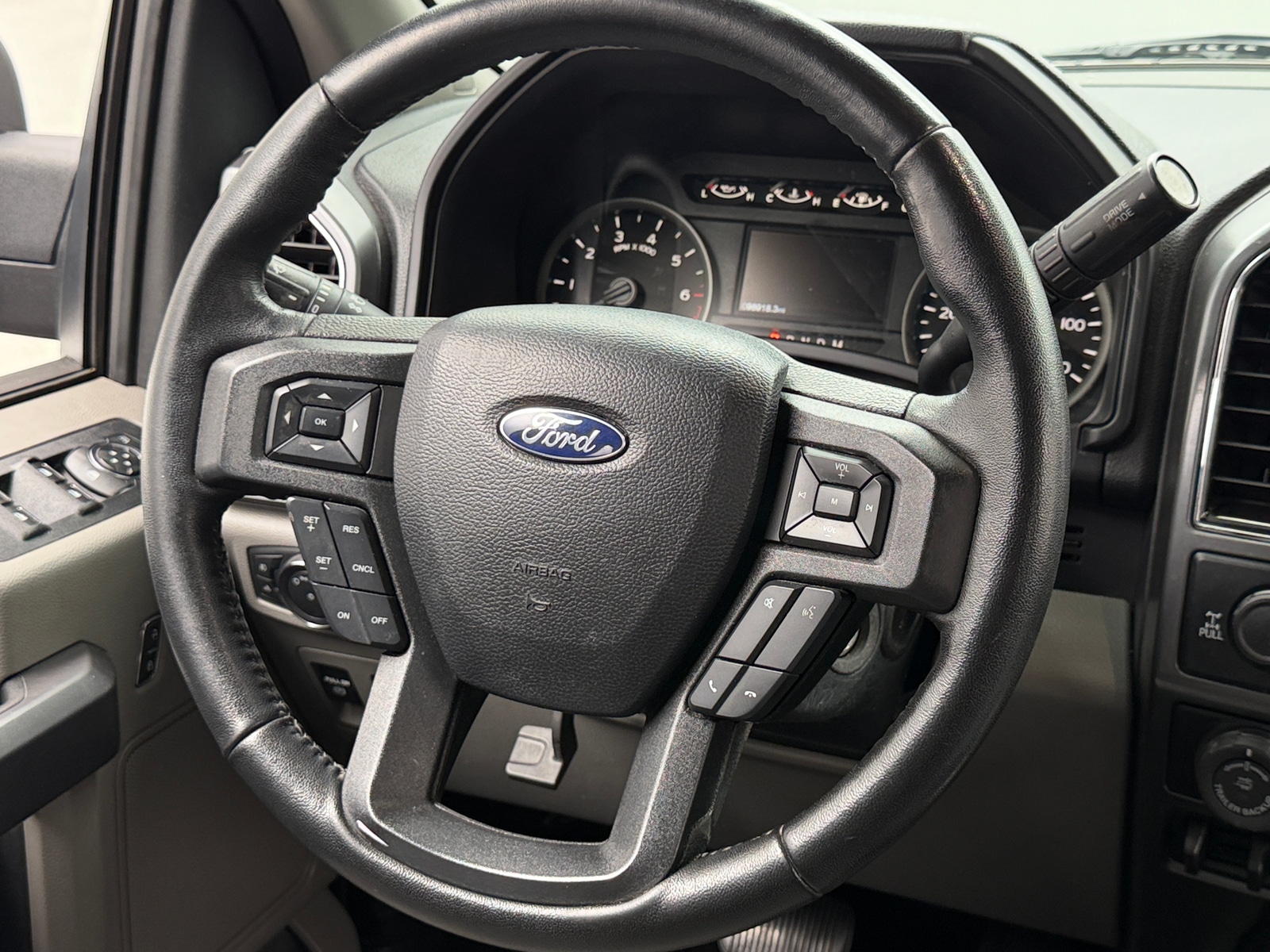 Thumbnail: 2020 Ford Econoline - 5