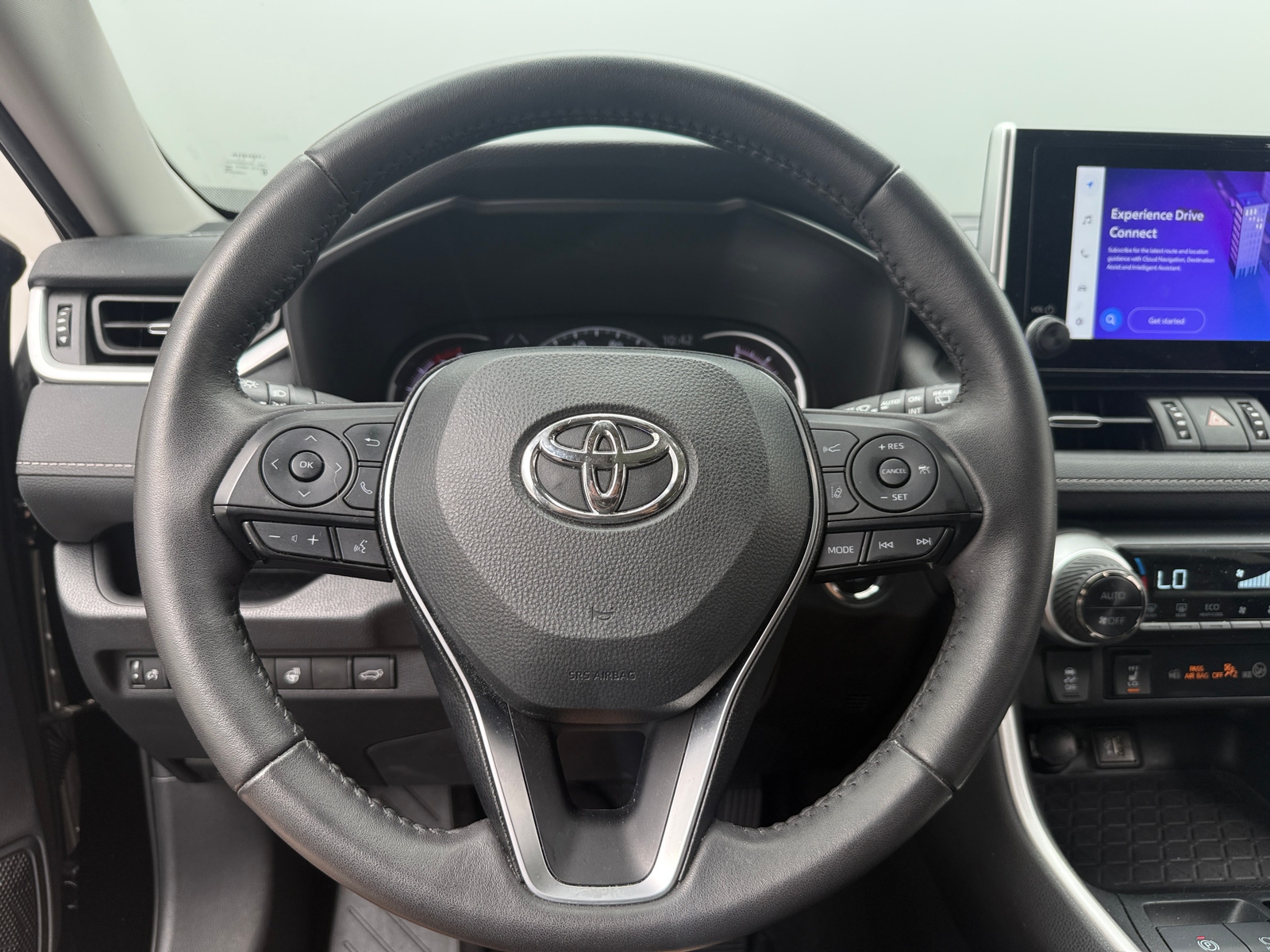 Thumbnail: 2024 Toyota RAV4 - 4