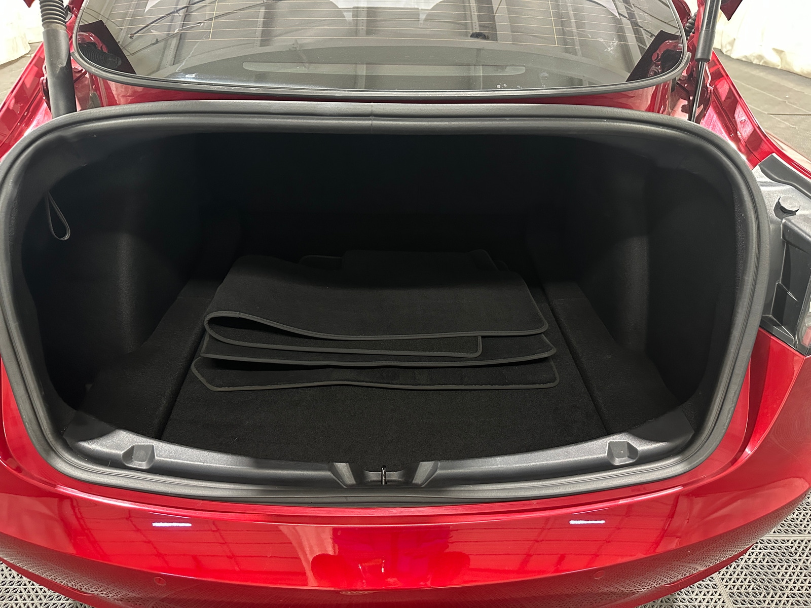 Thumbnail: 2022 Tesla Model 3 - 6