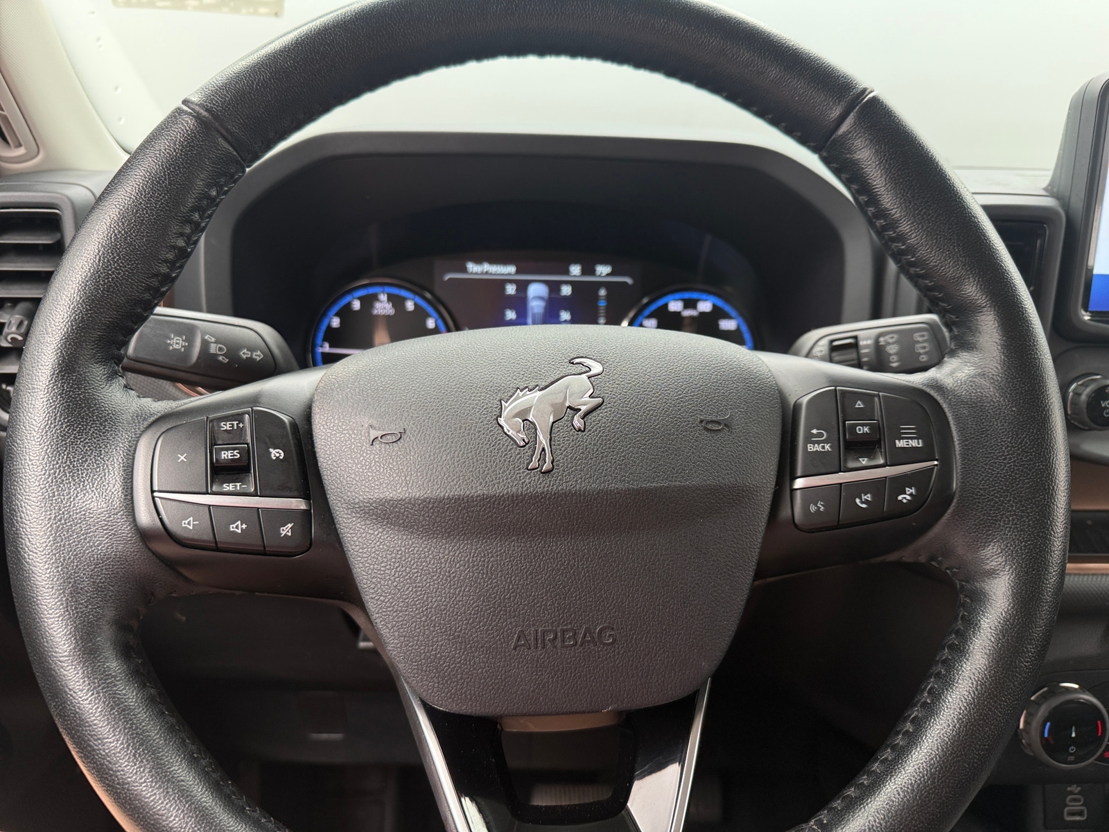 Thumbnail: 2023 Ford Bronco Sport - 4