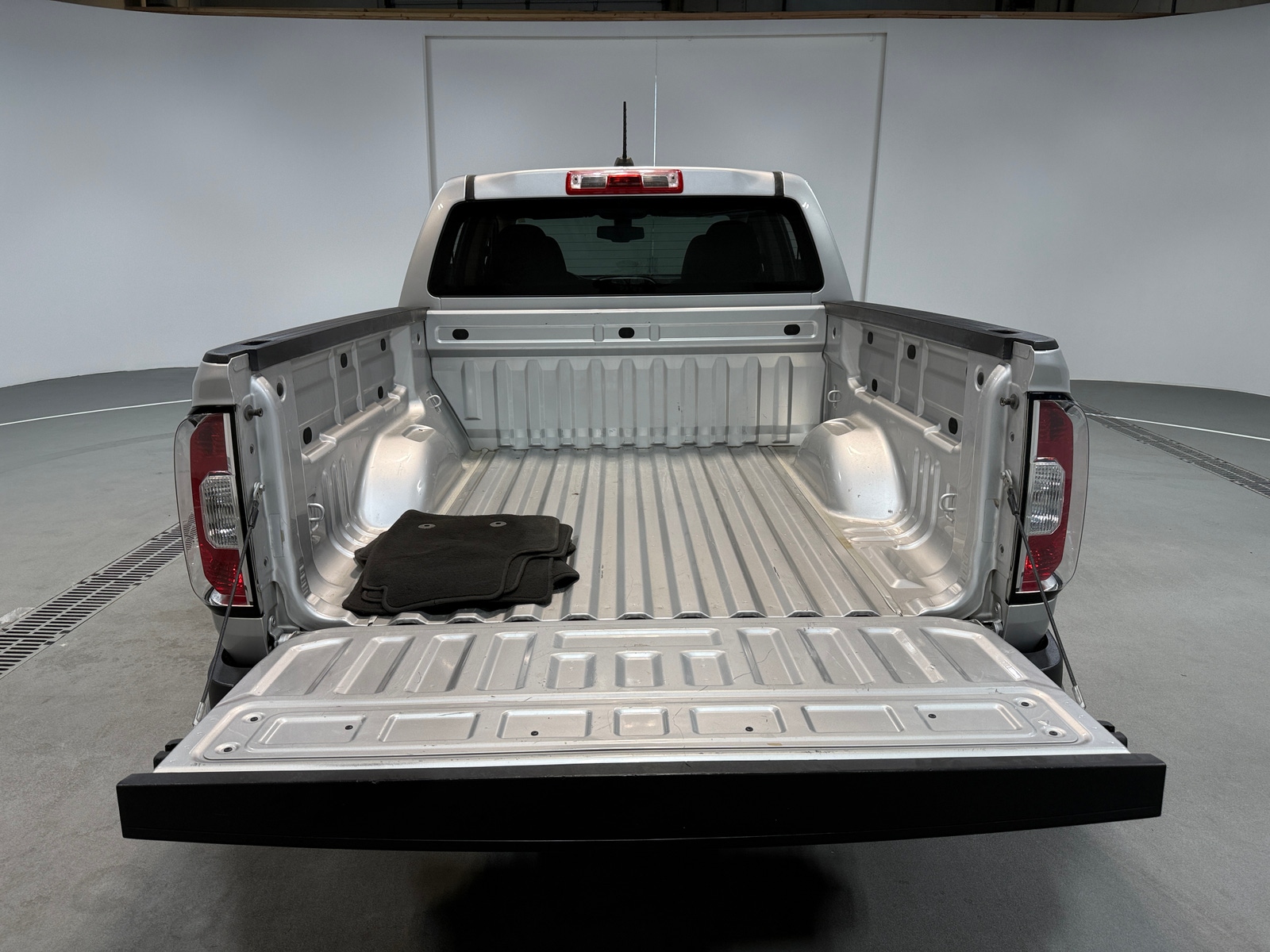 Thumbnail: 2016 GMC Canyon - 7