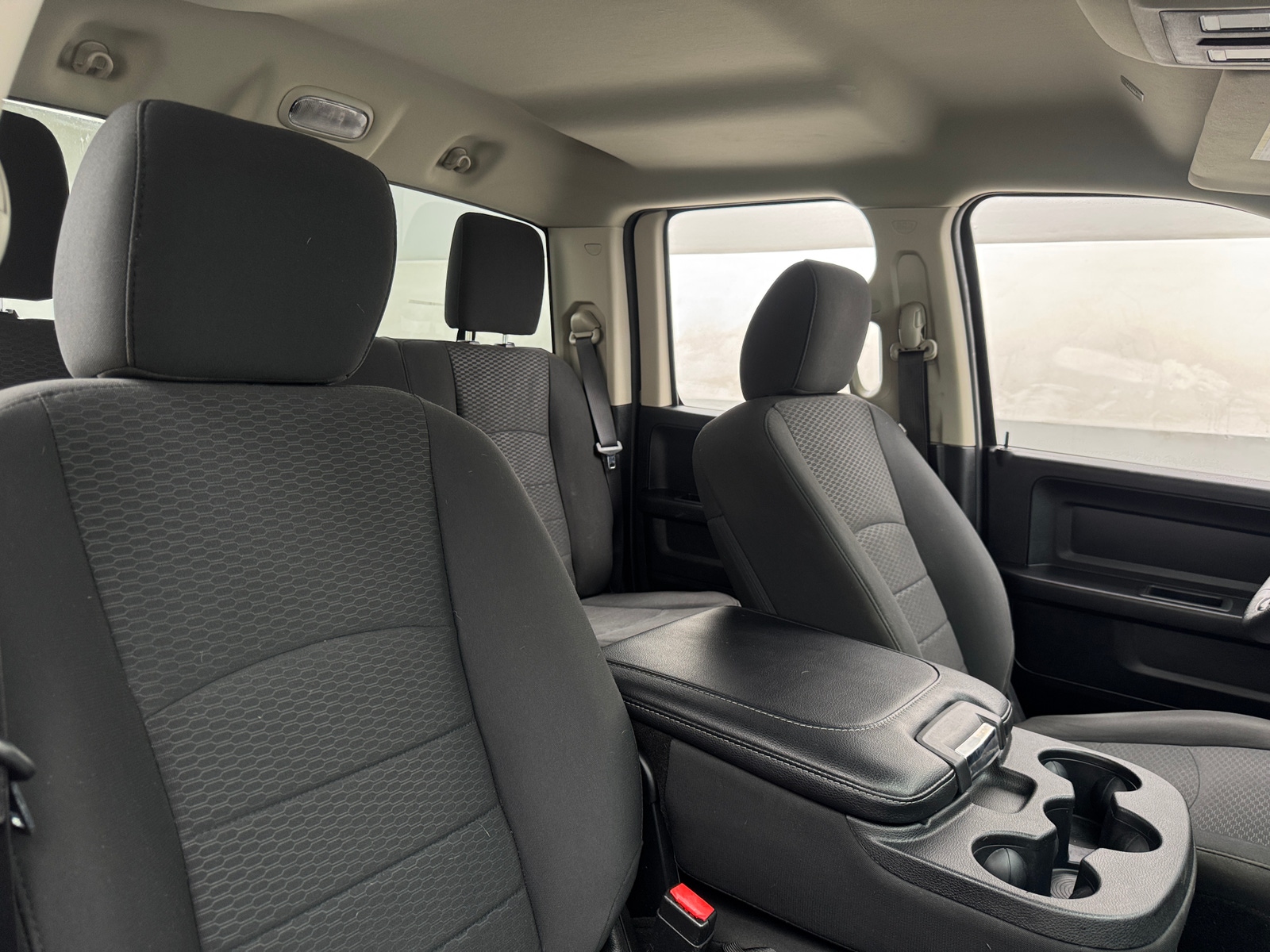 Thumbnail: 2019 RAM 1500 Classic - 2