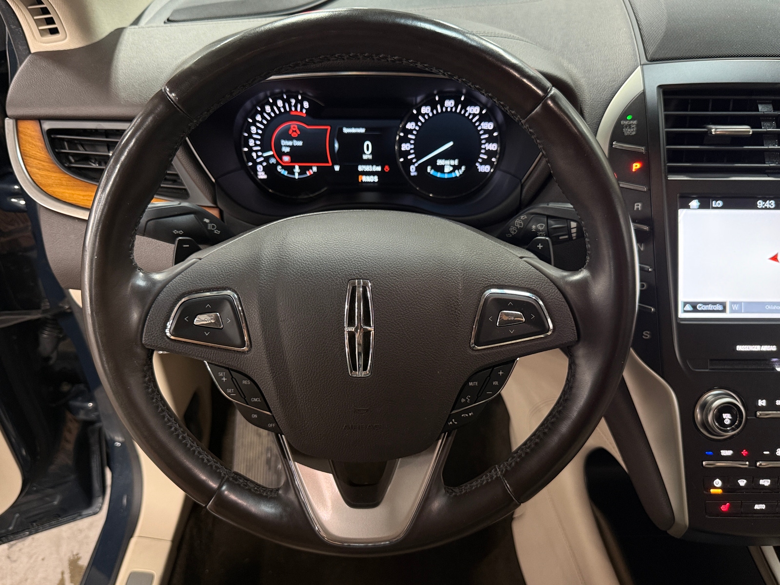 Thumbnail: 2019 Lincoln MKC - 4