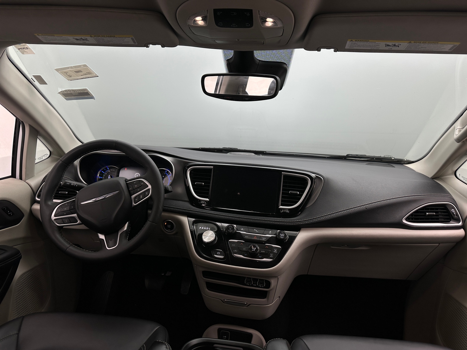 Thumbnail: 2024 Chrysler Pacifica - 2