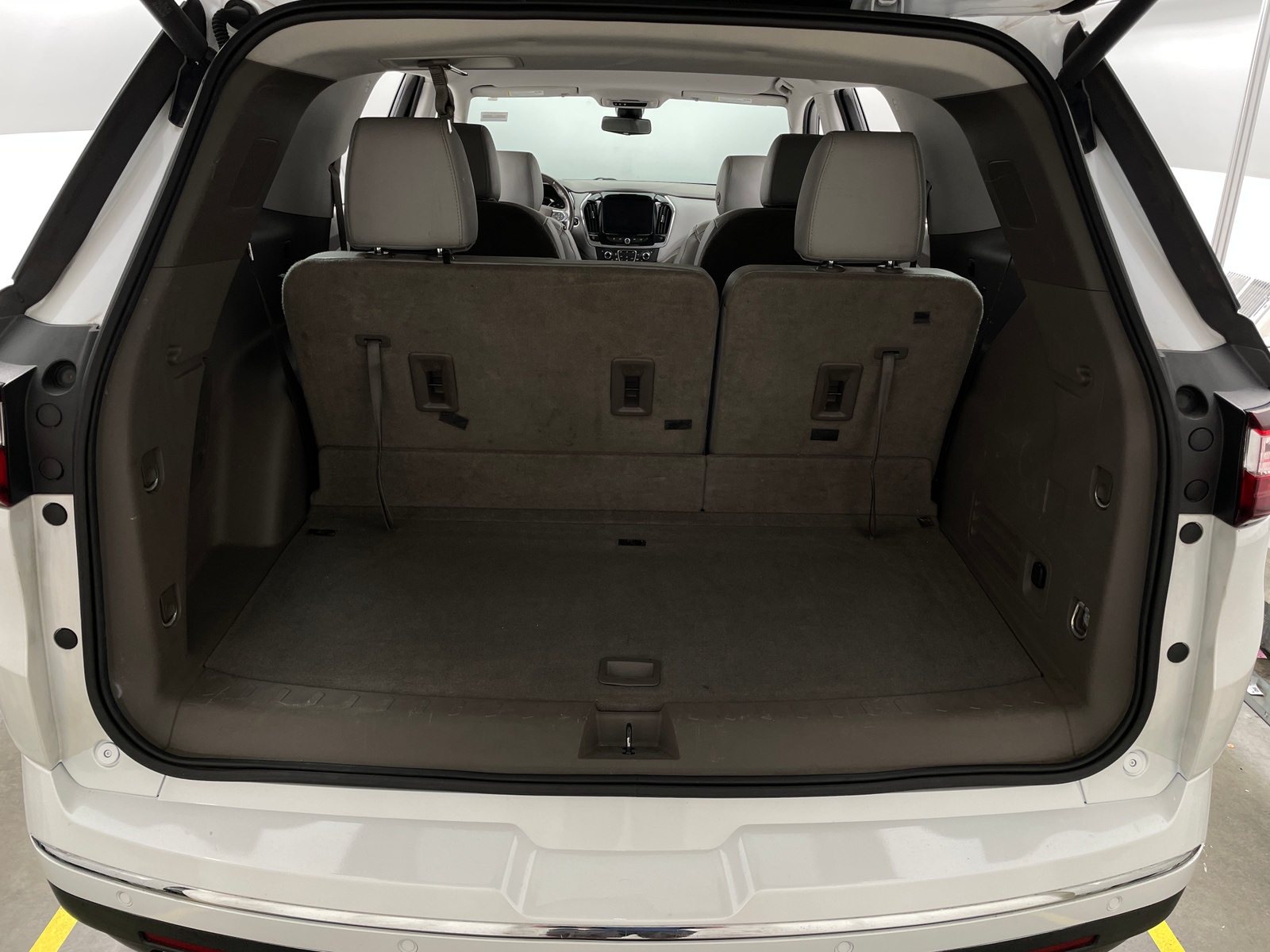 Thumbnail: 2019 Chevrolet Traverse - 6