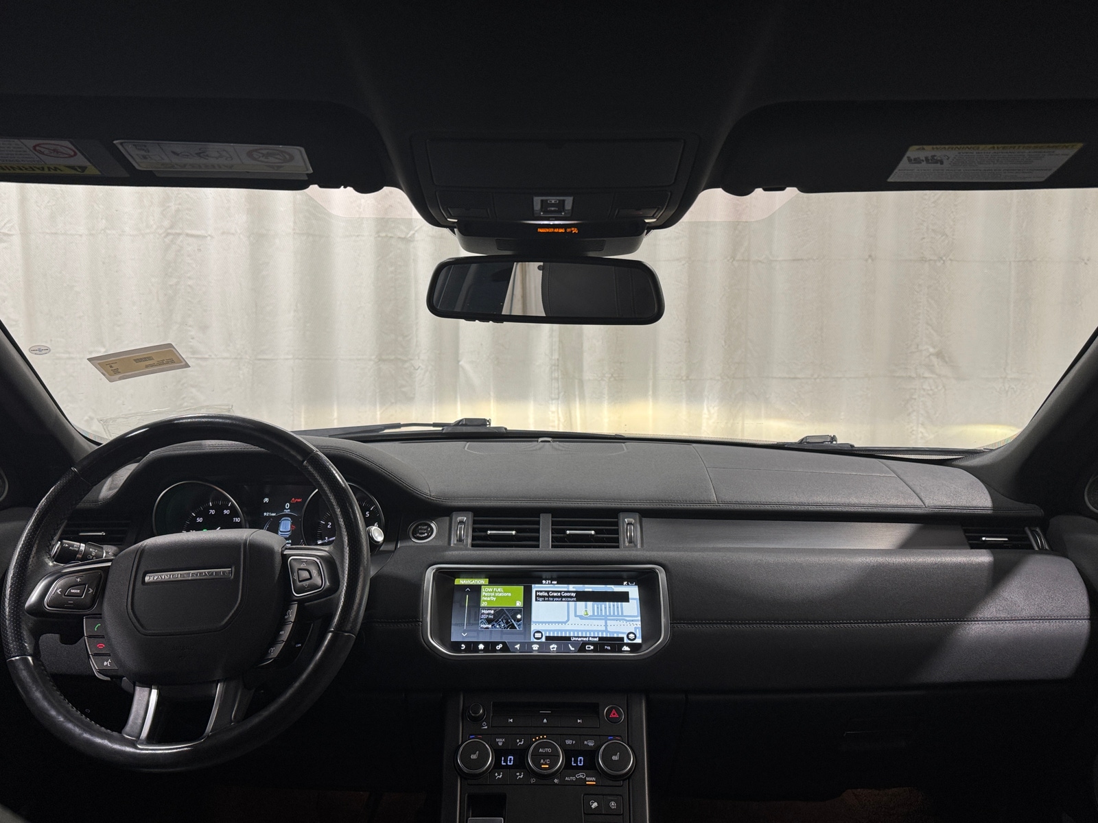 Thumbnail: 2018 Land Rover Range Rover Evoque - 2