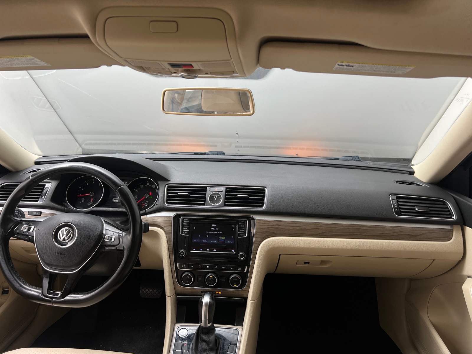 Thumbnail: 2017 Volkswagen Passat - 2