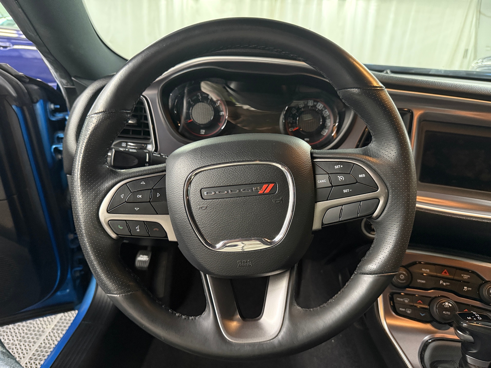Thumbnail: 2019 Dodge Challenger - 4