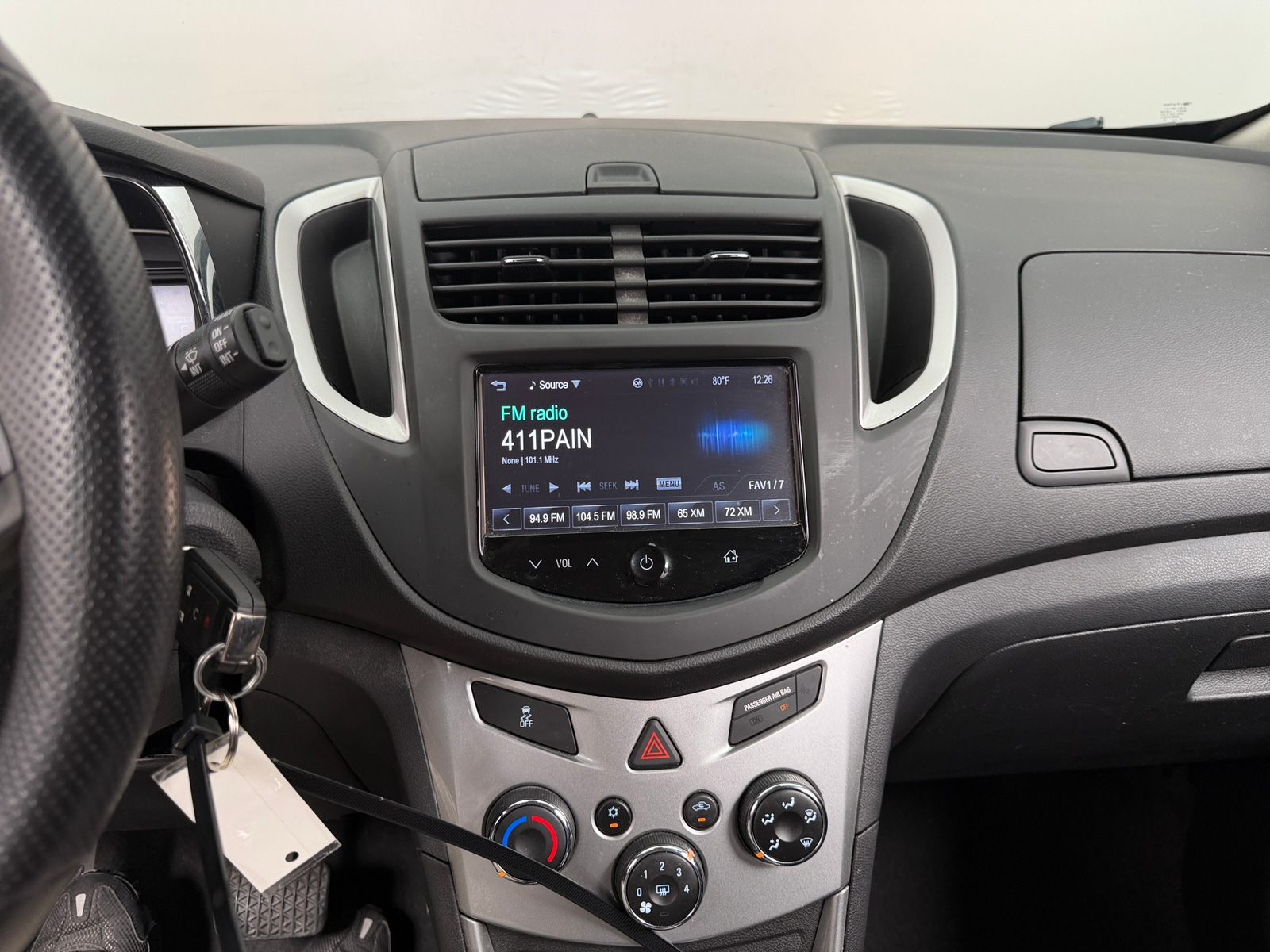Thumbnail: 2015 Chevrolet Trax - 4