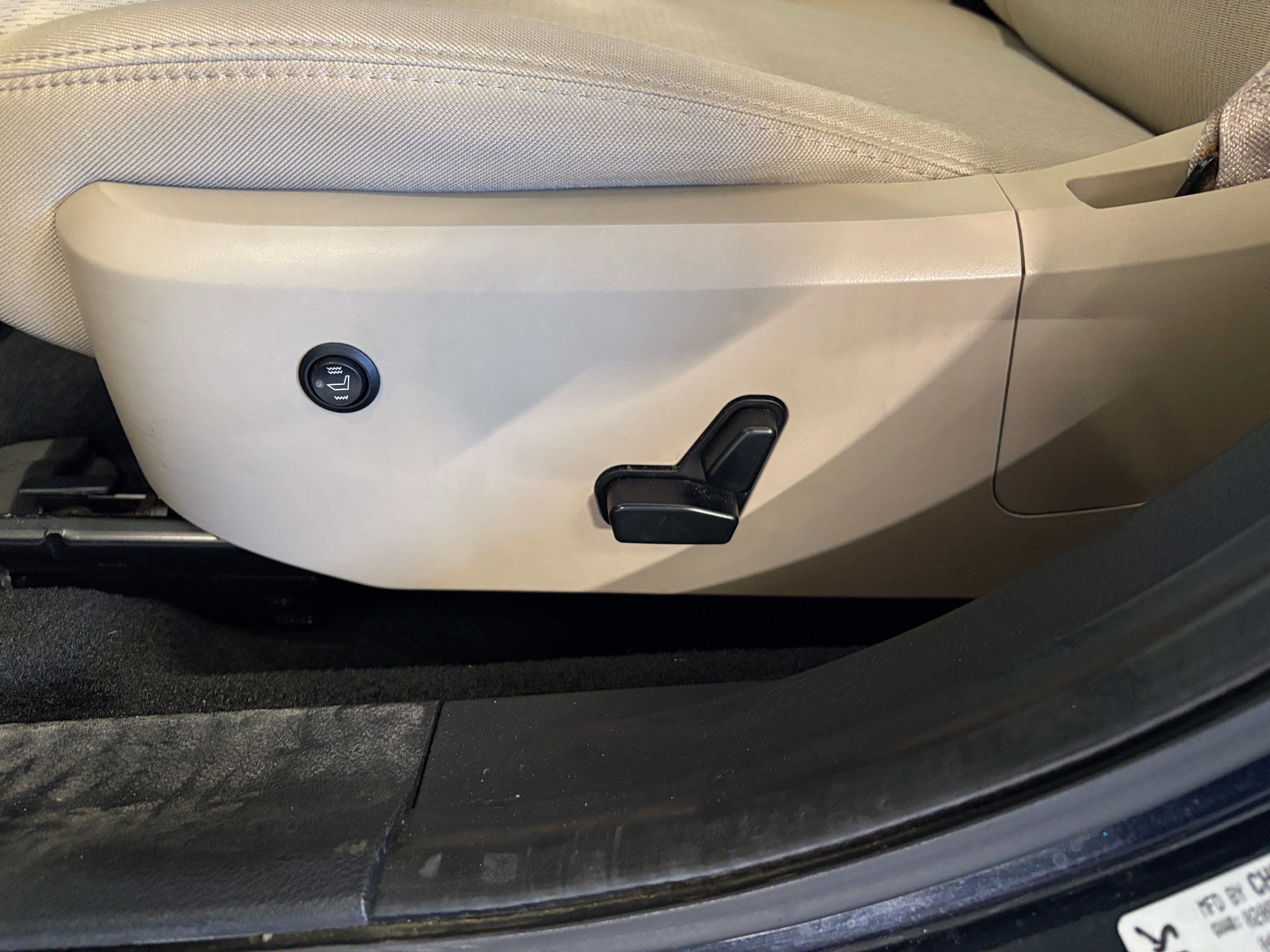 Used 2012 Chrysler 200 Touring with VIN 1C3CCBBB6CN131766 for sale in Colonial Heights, VA