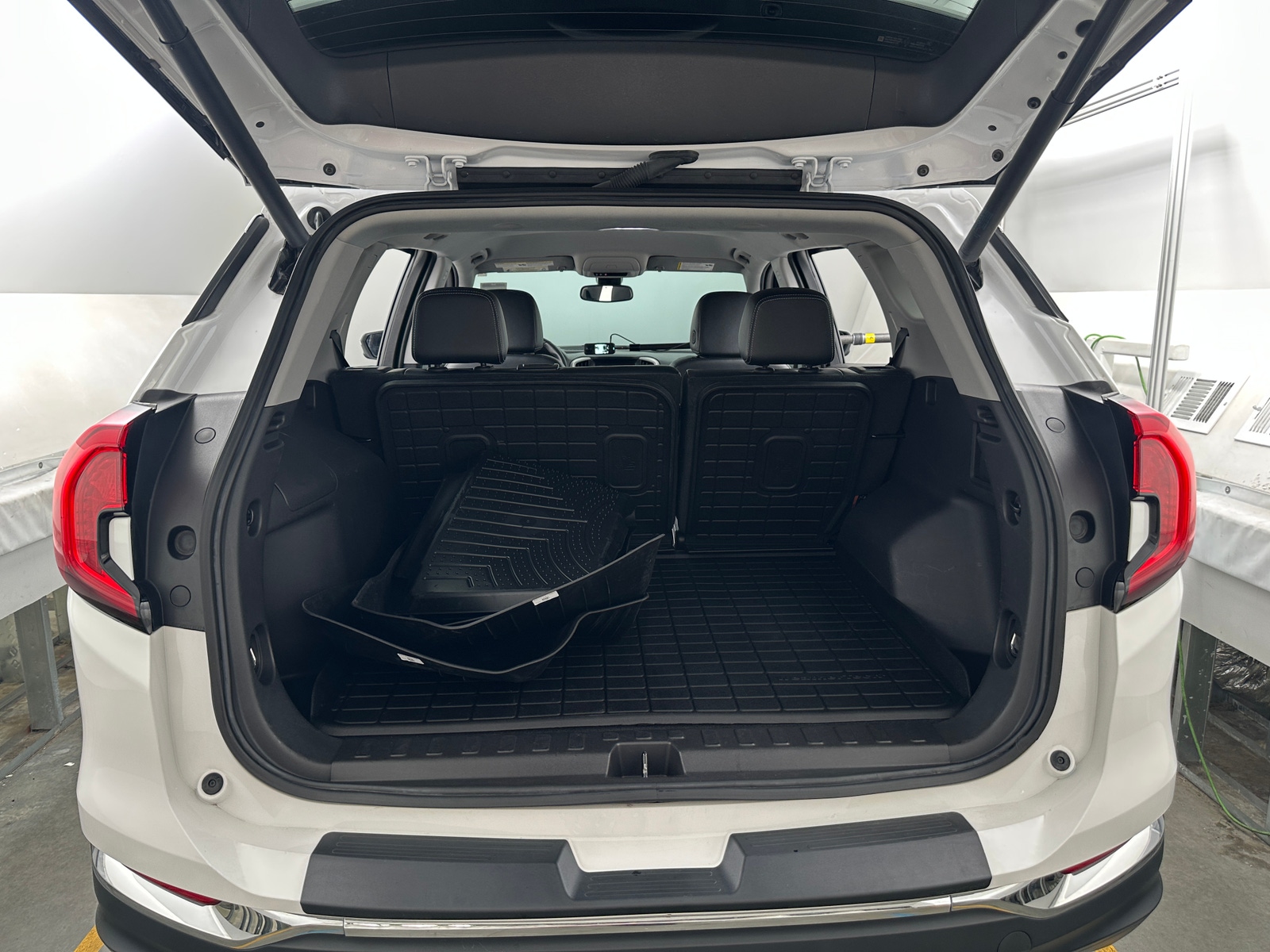 Thumbnail: 2024 GMC Terrain - 6