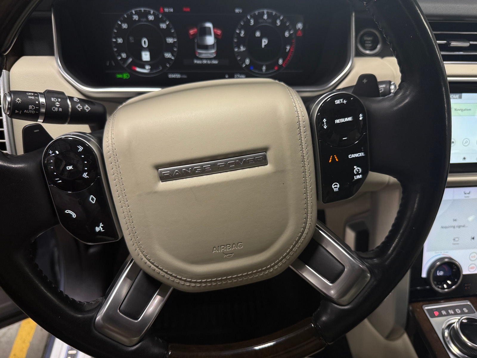 Thumbnail: 2021 Land Rover Range Rover - 4
