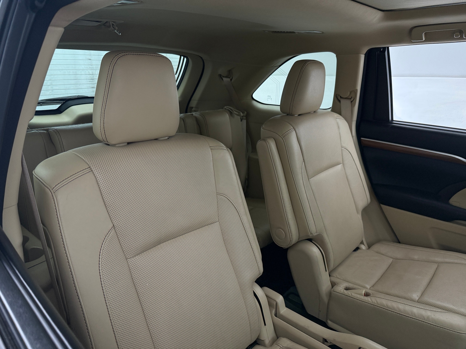 Thumbnail: 2017 Toyota Highlander - 5