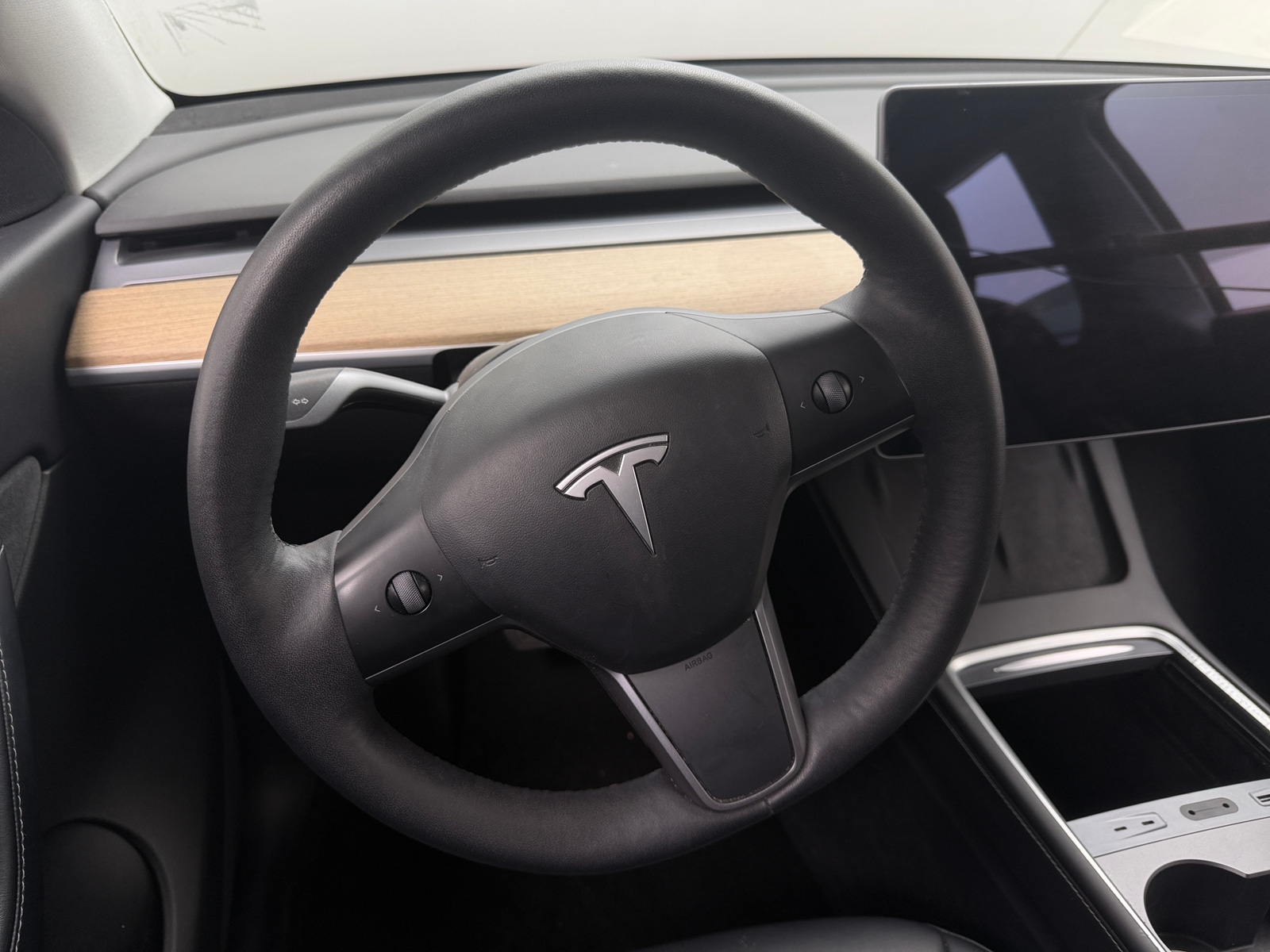 Thumbnail: 2021 Tesla Model Y - 4