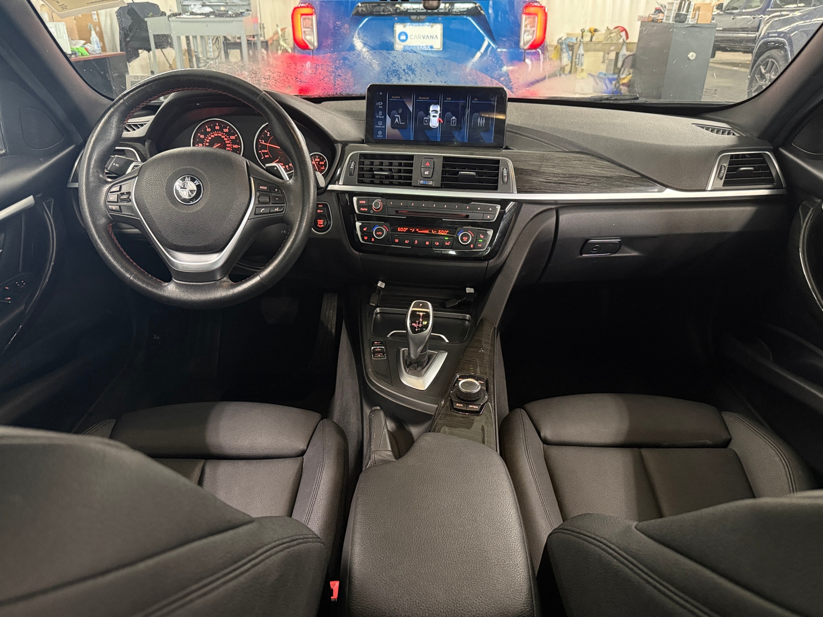 Thumbnail: 2018 BMW 3 Series - 2
