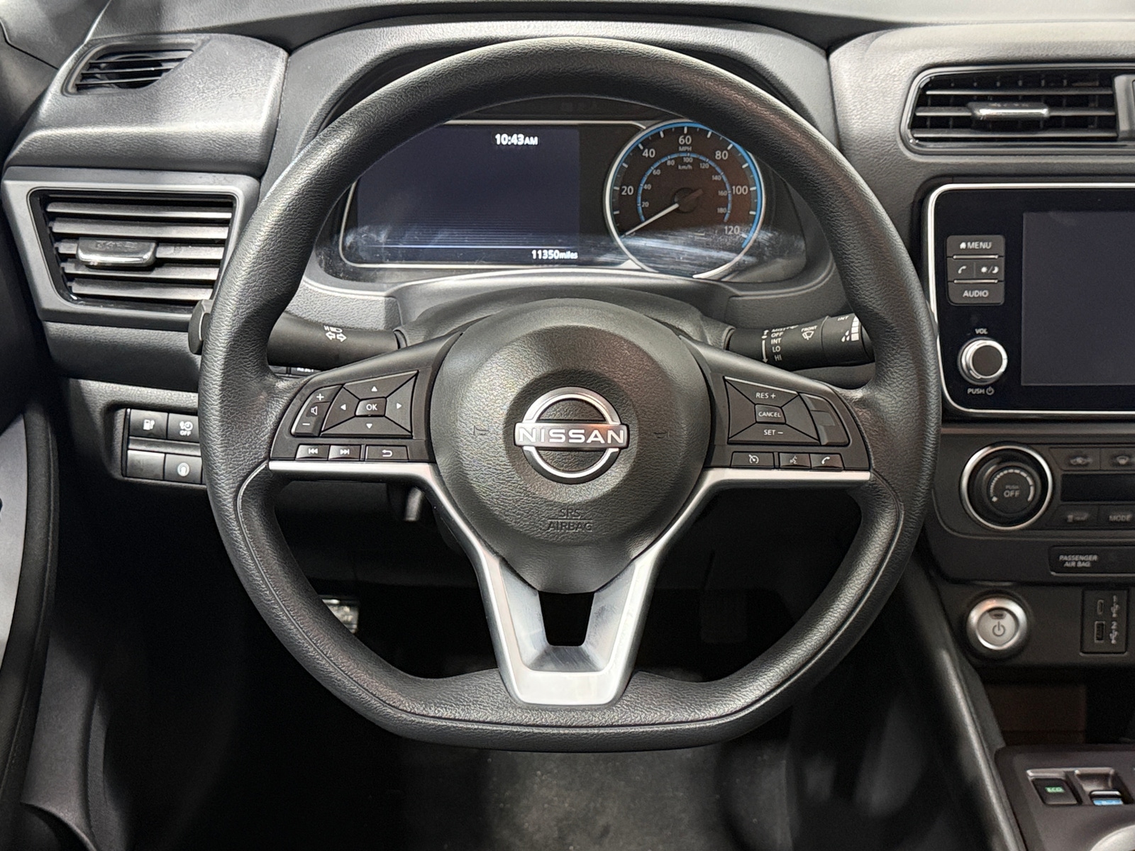 Thumbnail: 2025 Nissan Leaf - 5