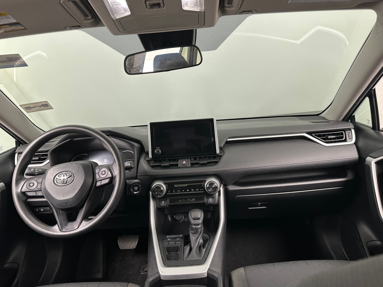 Thumbnail: 2024 Toyota RAV4 - 3