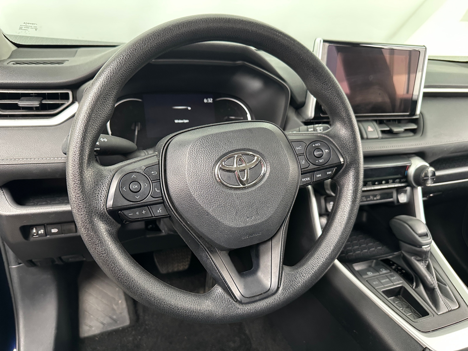 Thumbnail: 2024 Toyota RAV4 - 5